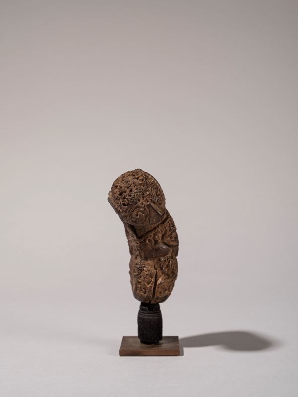IMPUGNATURA DI KERIS
