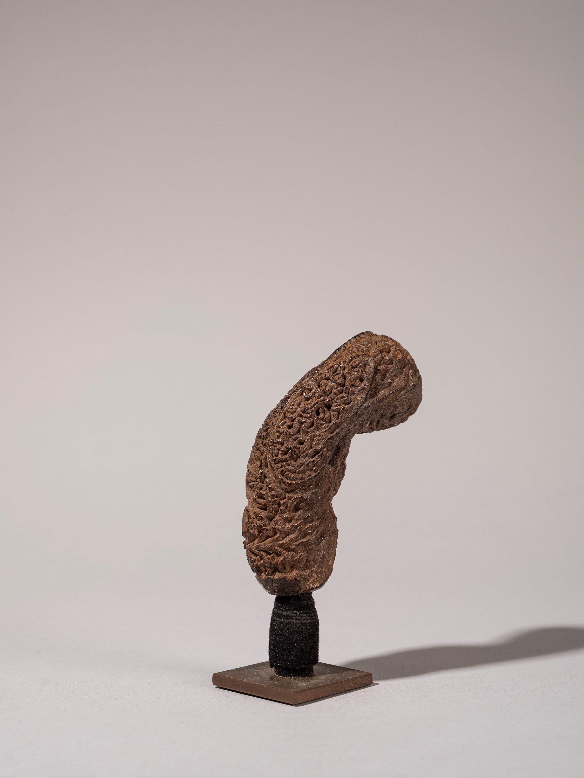 IMPUGNATURA DI KERIS
