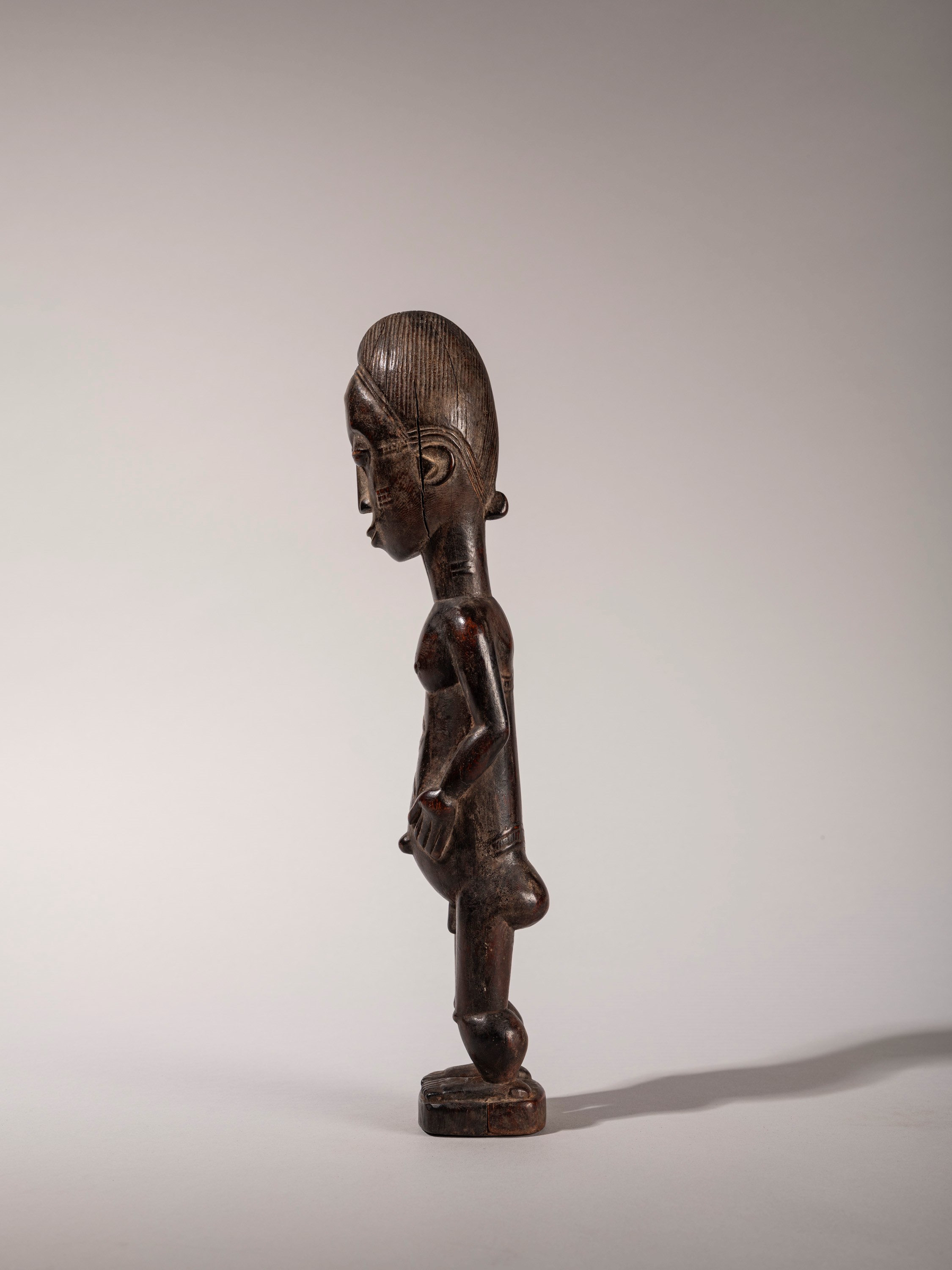 FIGURA FEMMINILE