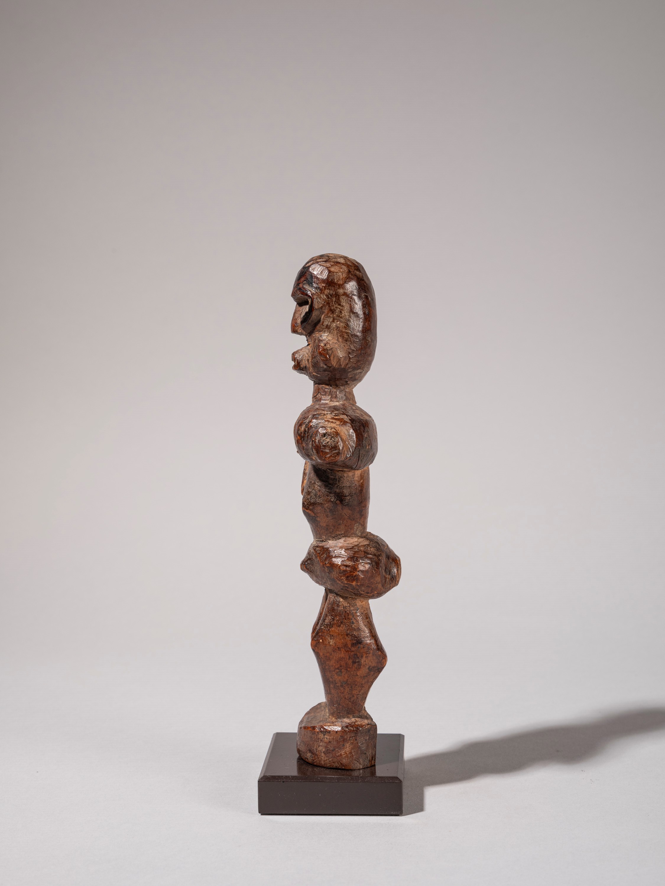 FIGURA DI ANTENATO
