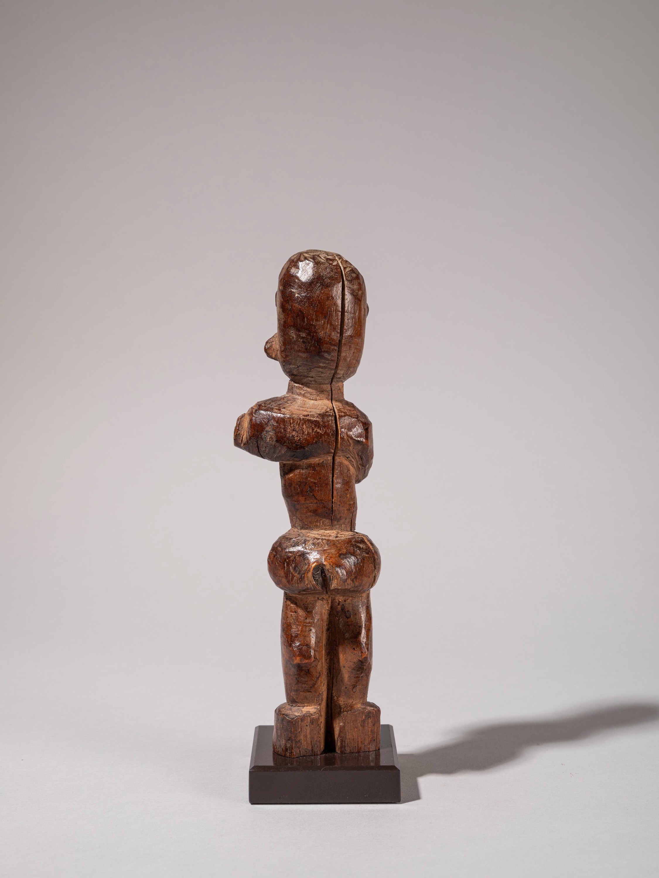 FIGURA DI ANTENATO