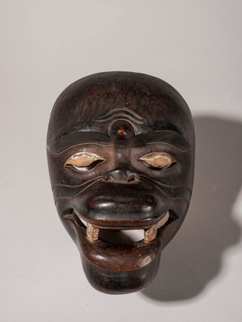 MASCHERA IN LEGNO PESANTE RAFFIGURANTE HANUMAN