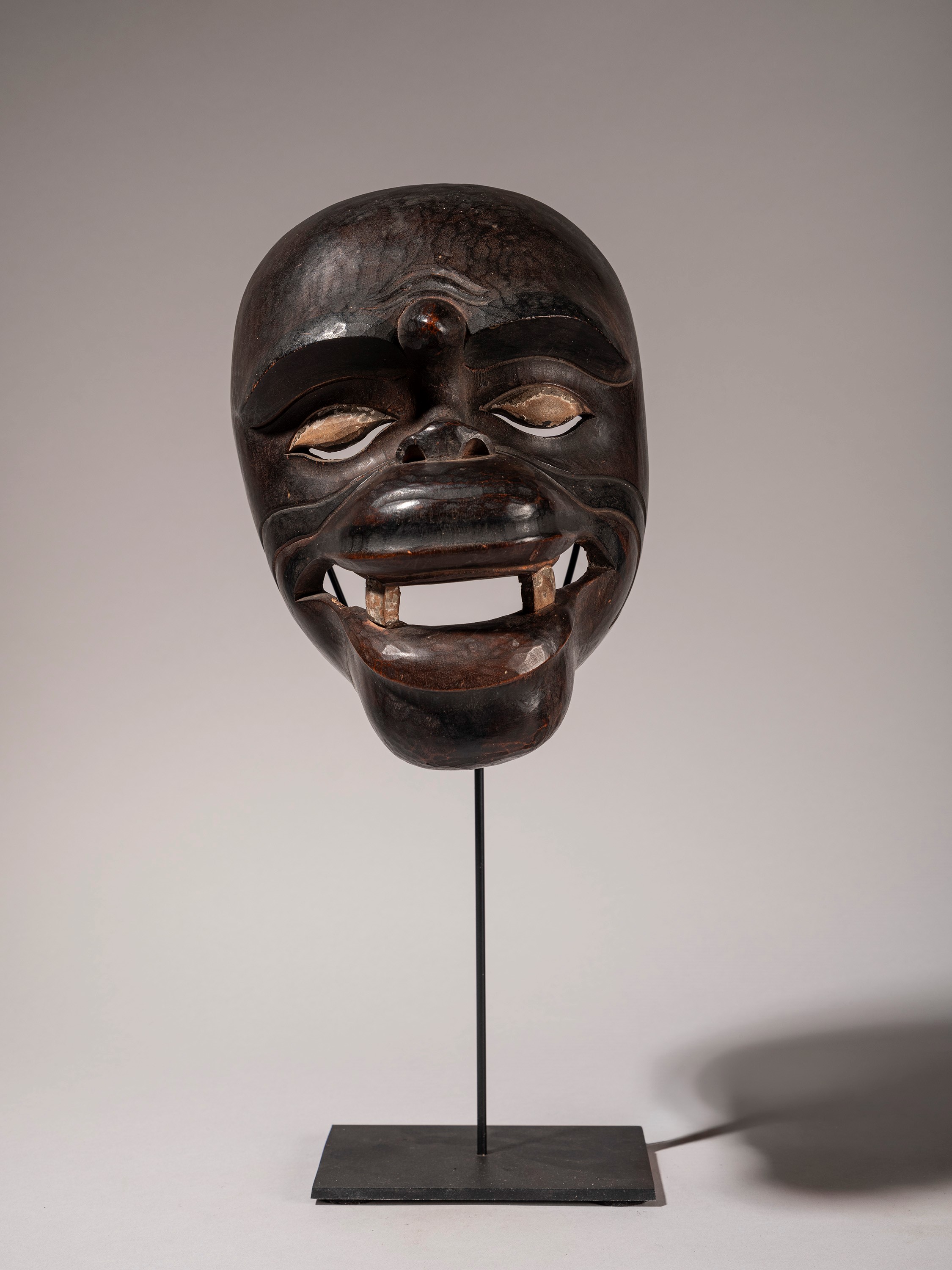 MASCHERA IN LEGNO PESANTE RAFFIGURANTE HANUMAN