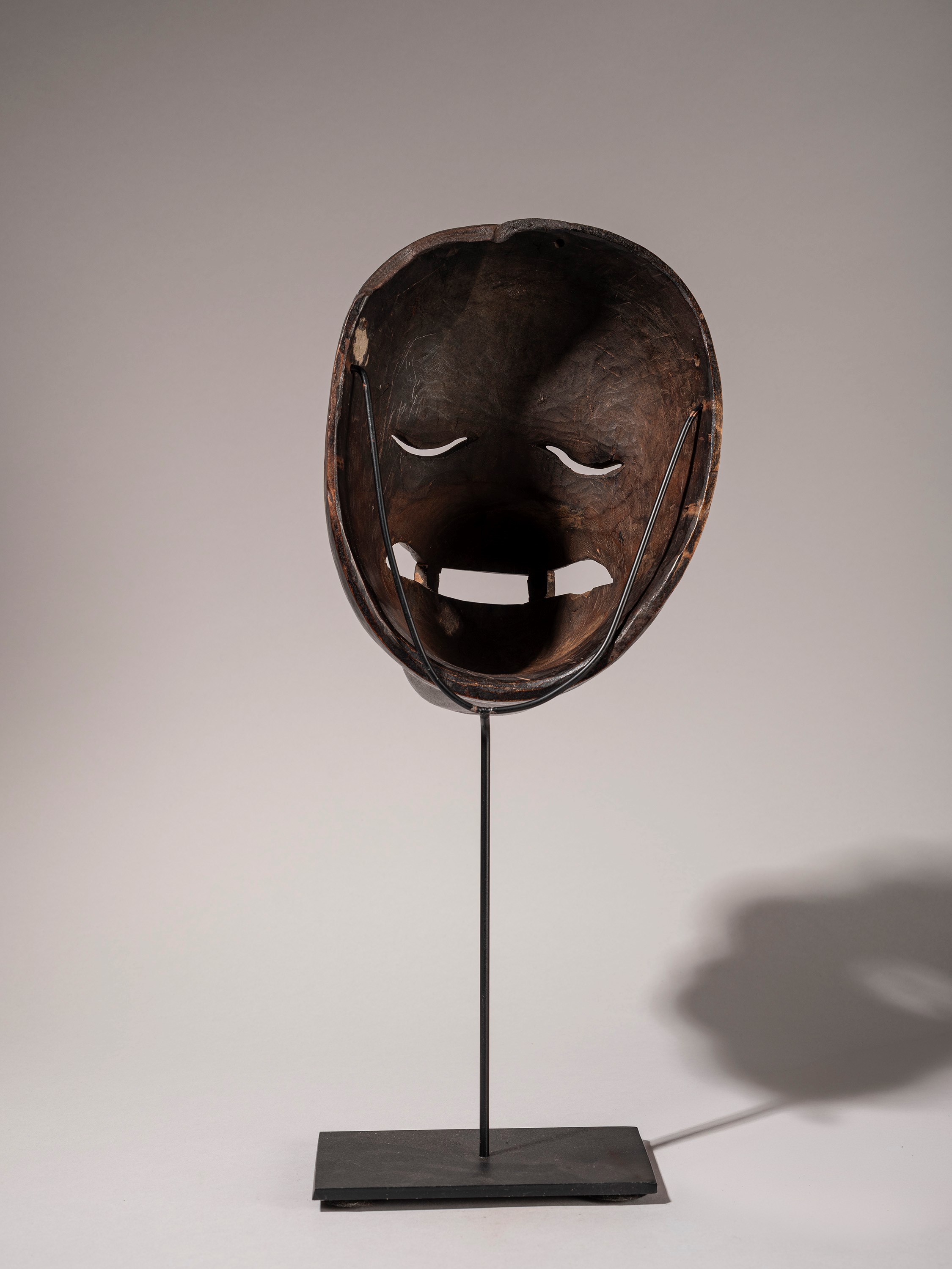 MASCHERA IN LEGNO PESANTE RAFFIGURANTE HANUMAN