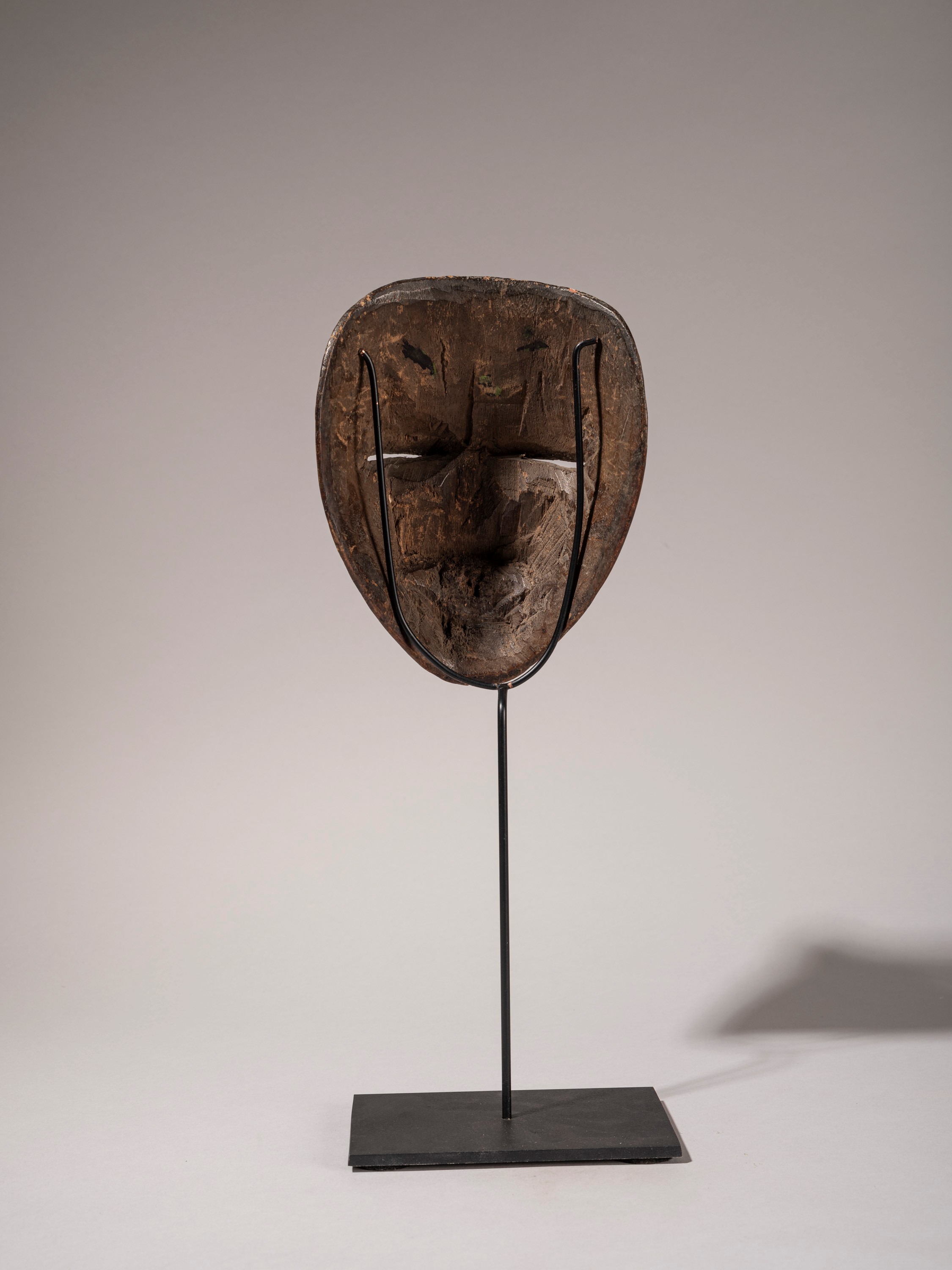 MASCHERA IN LEGNO DEL TEATRO TRADIZIONALE GIAVANESE