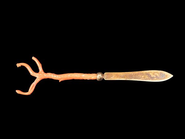 ☼TAGLIACARTE IN CORALLO E ARGENTO