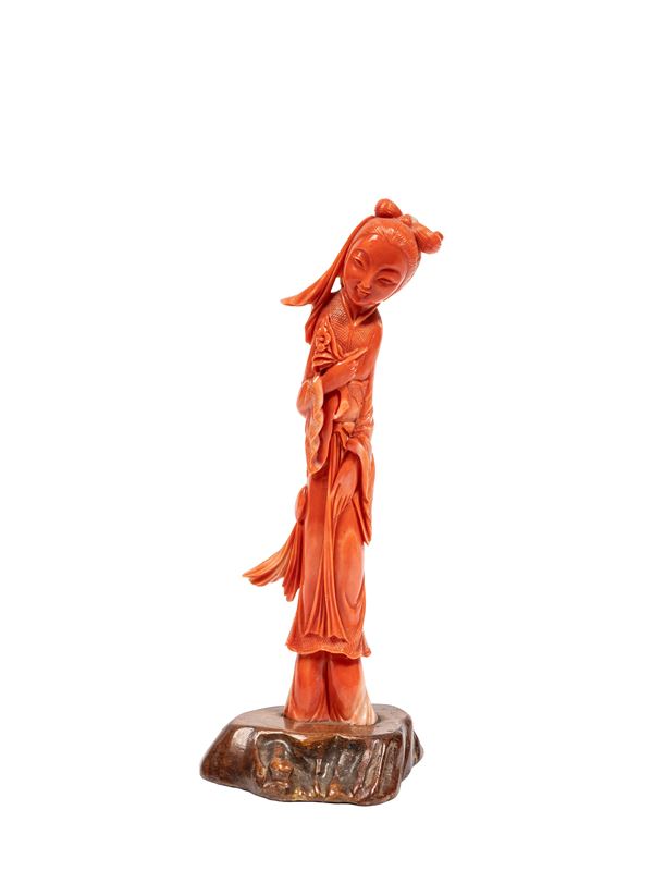 ☼A CORAL FIGURE