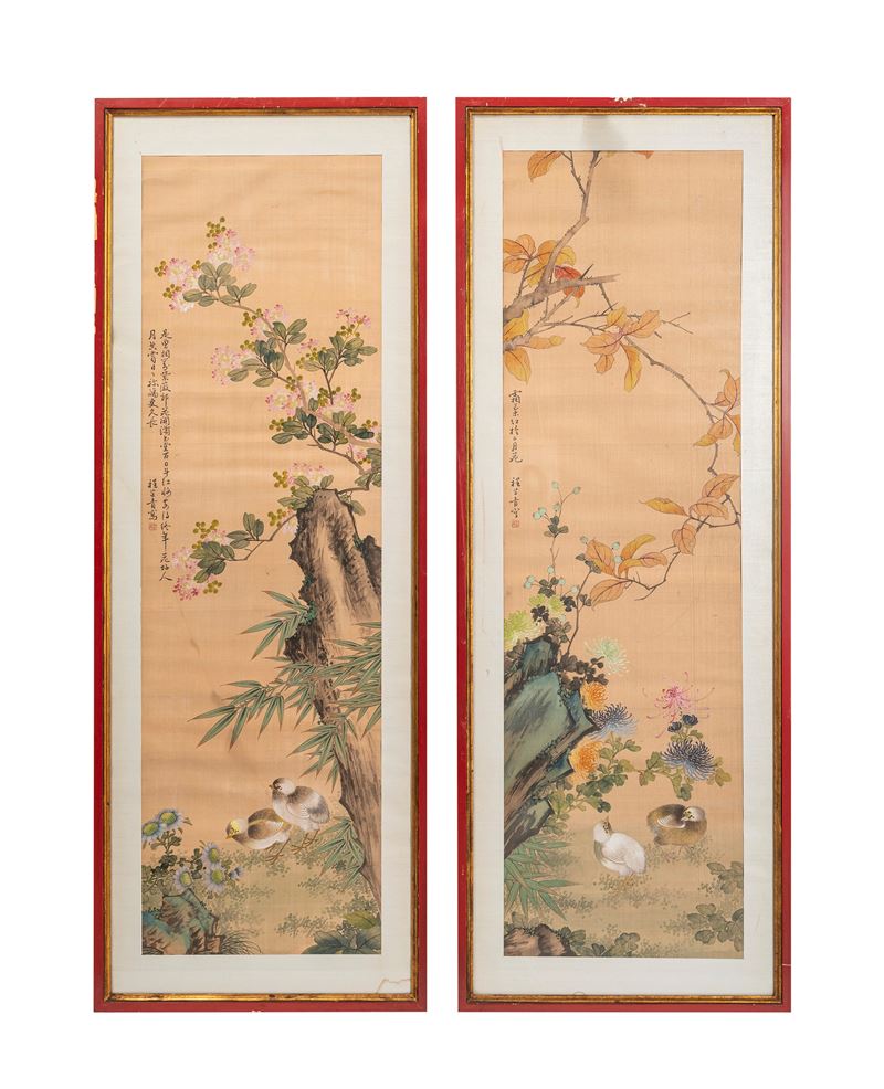 Cina fine XIX/inizio XX secolo, Due dipinti su seta con pagode in paesaggi