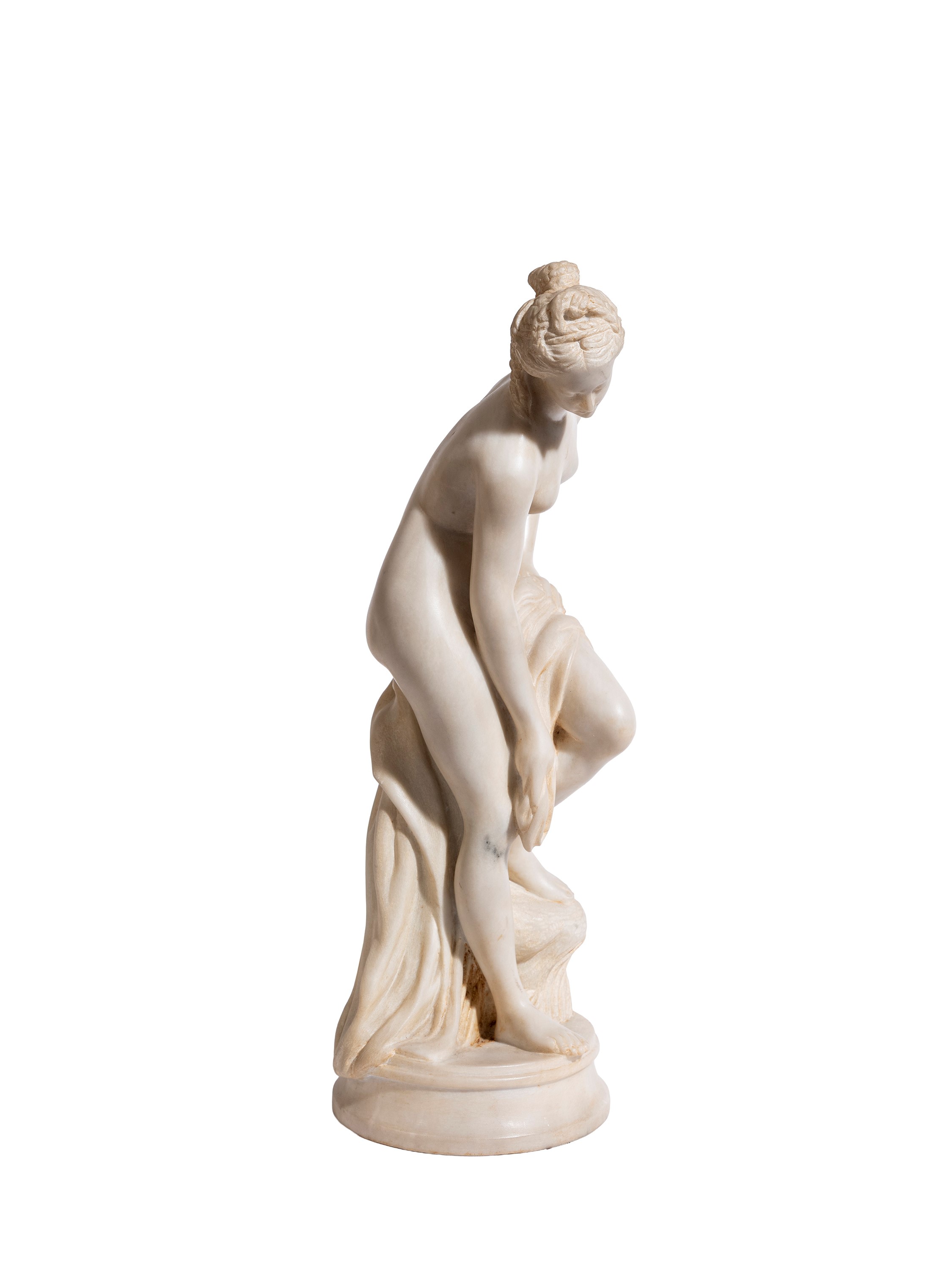 VENERE AL BAGNO IN MARMO BIANCO