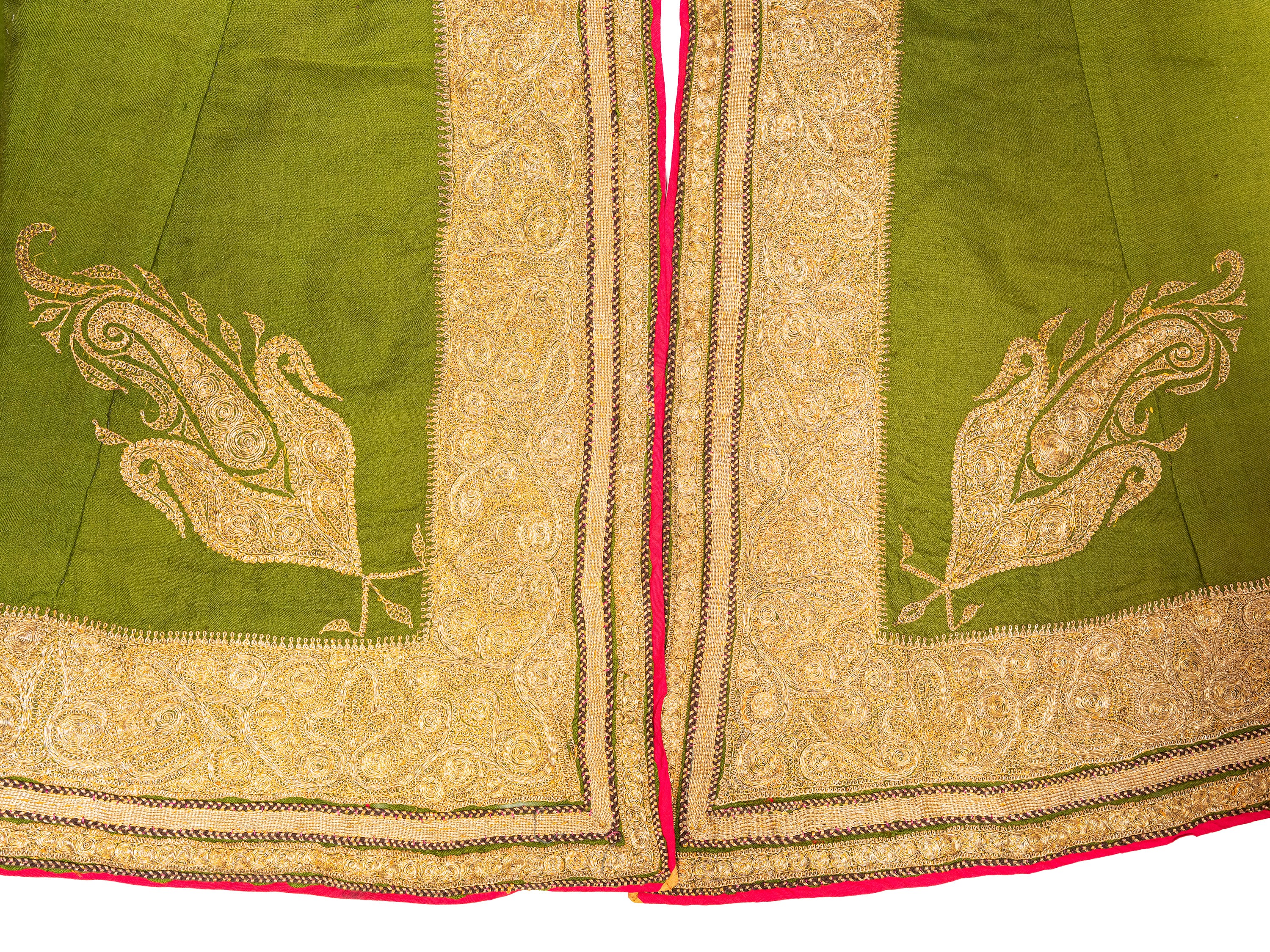 Choga nobiliare, pashmina in lana ricamata con filo d’oro