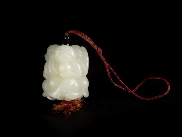 A JADE PENDANT