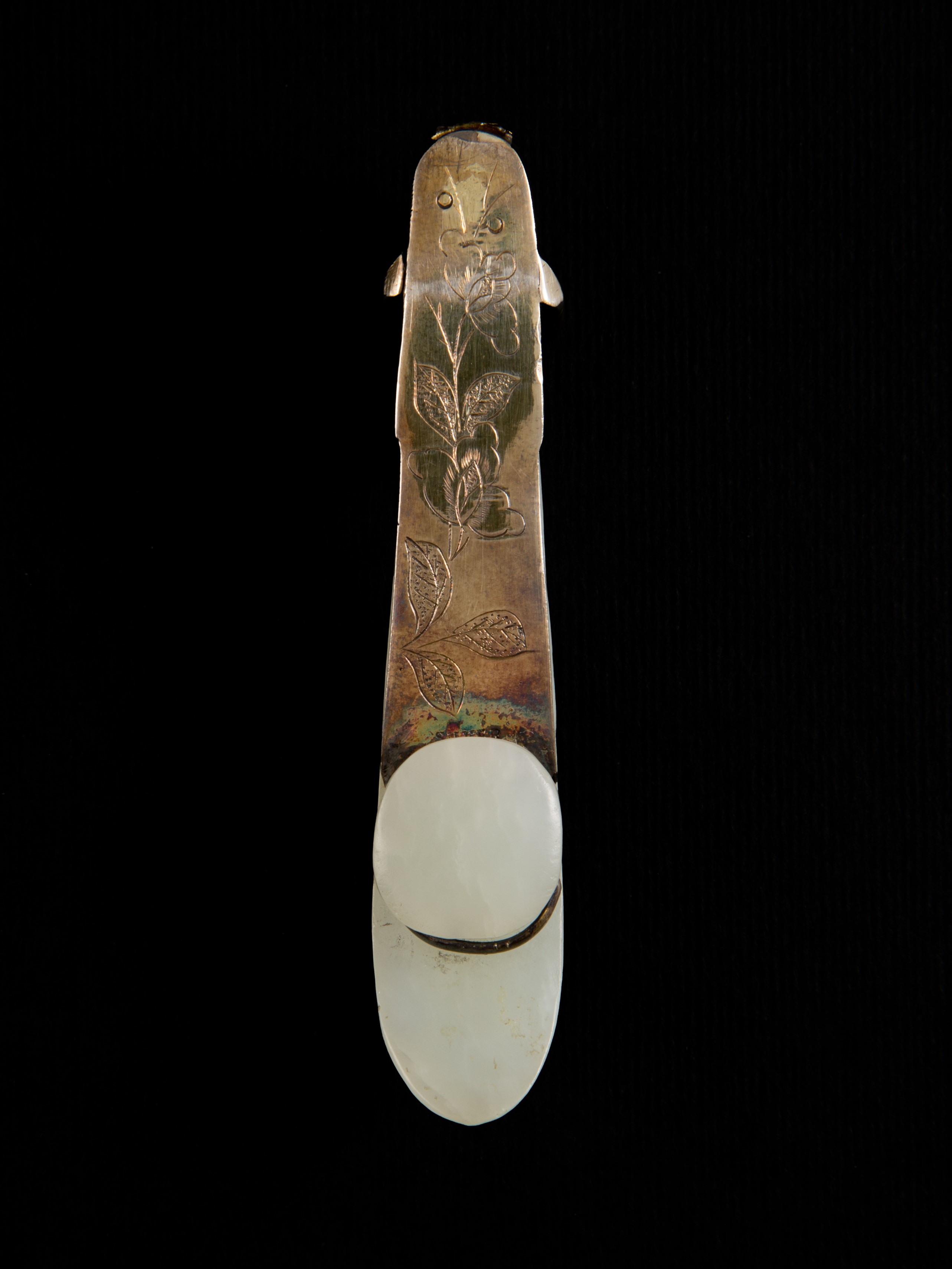 PICCOLO GANCIO PER CINTURA IN GIADA E ARGENTO