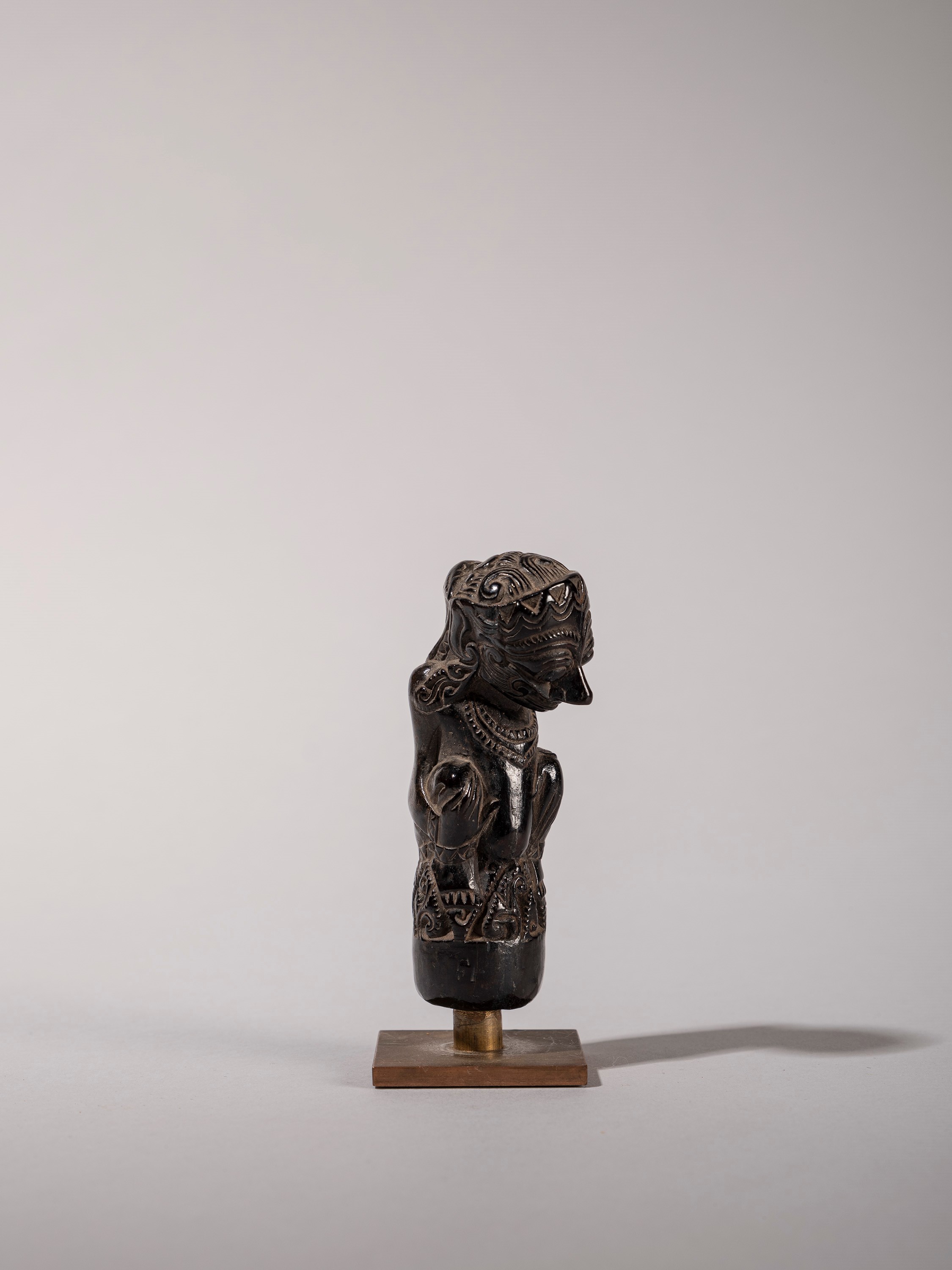 IMPUGNATURA DI KERIS