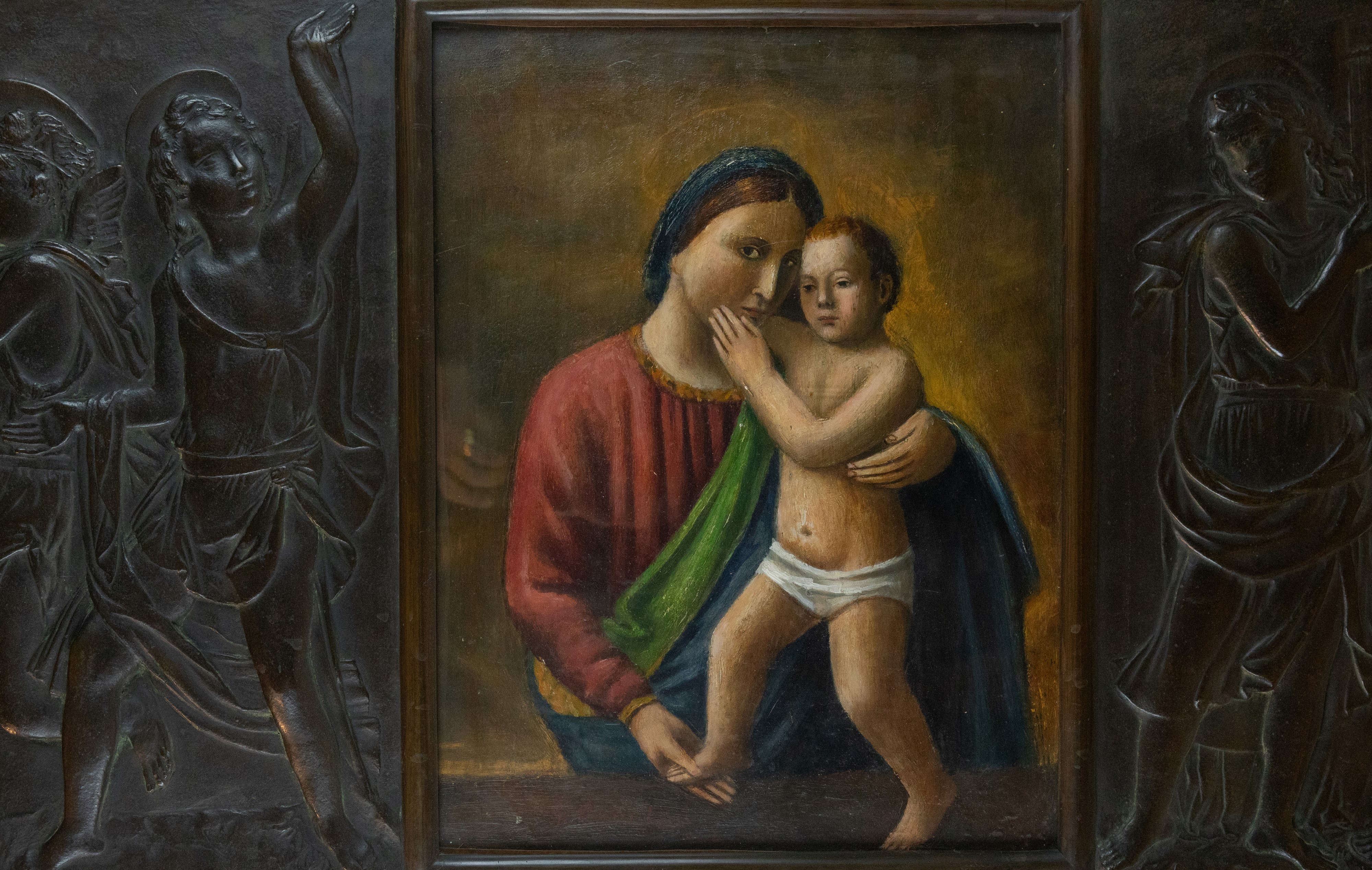 G. Ceracchini, Bassorilievo in bronzo decorato con angeli musicanti e dipinto centrale con Madonn...