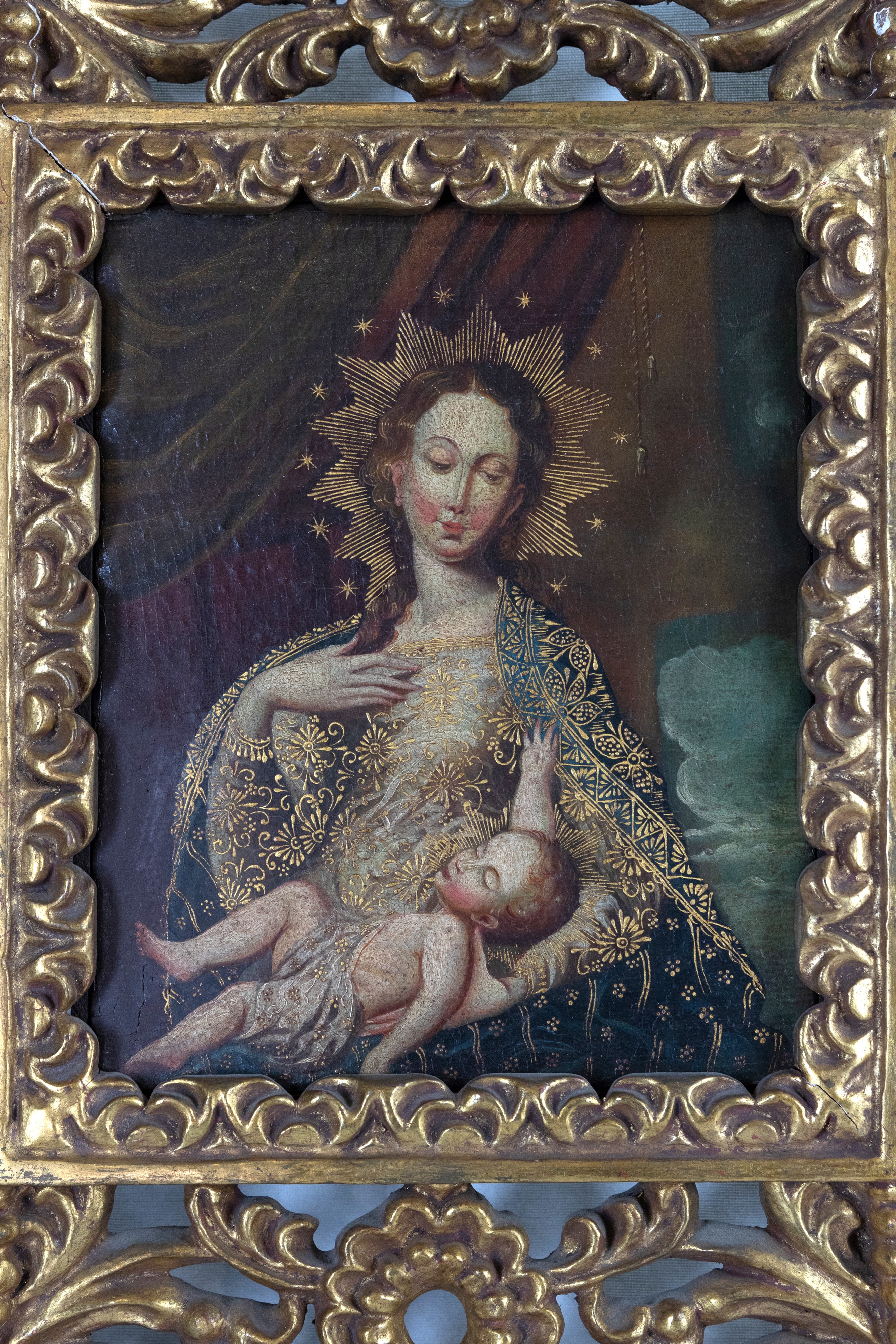 Scuola spagnola, Madonna con Bambino, olio su tela