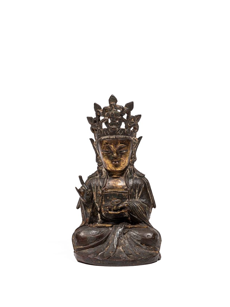 Cina, Dinastia Ming (1368-1644), Figura in bronzo dorato raffigurante Avalokiteshvara seduto