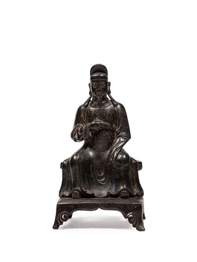 Cina, dinastia Ming (1368-1644), Figura in bronzo di dignitario seduto