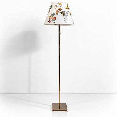 Fornasetti, Lampada da terra con paralume decorato “Mongolfiere”