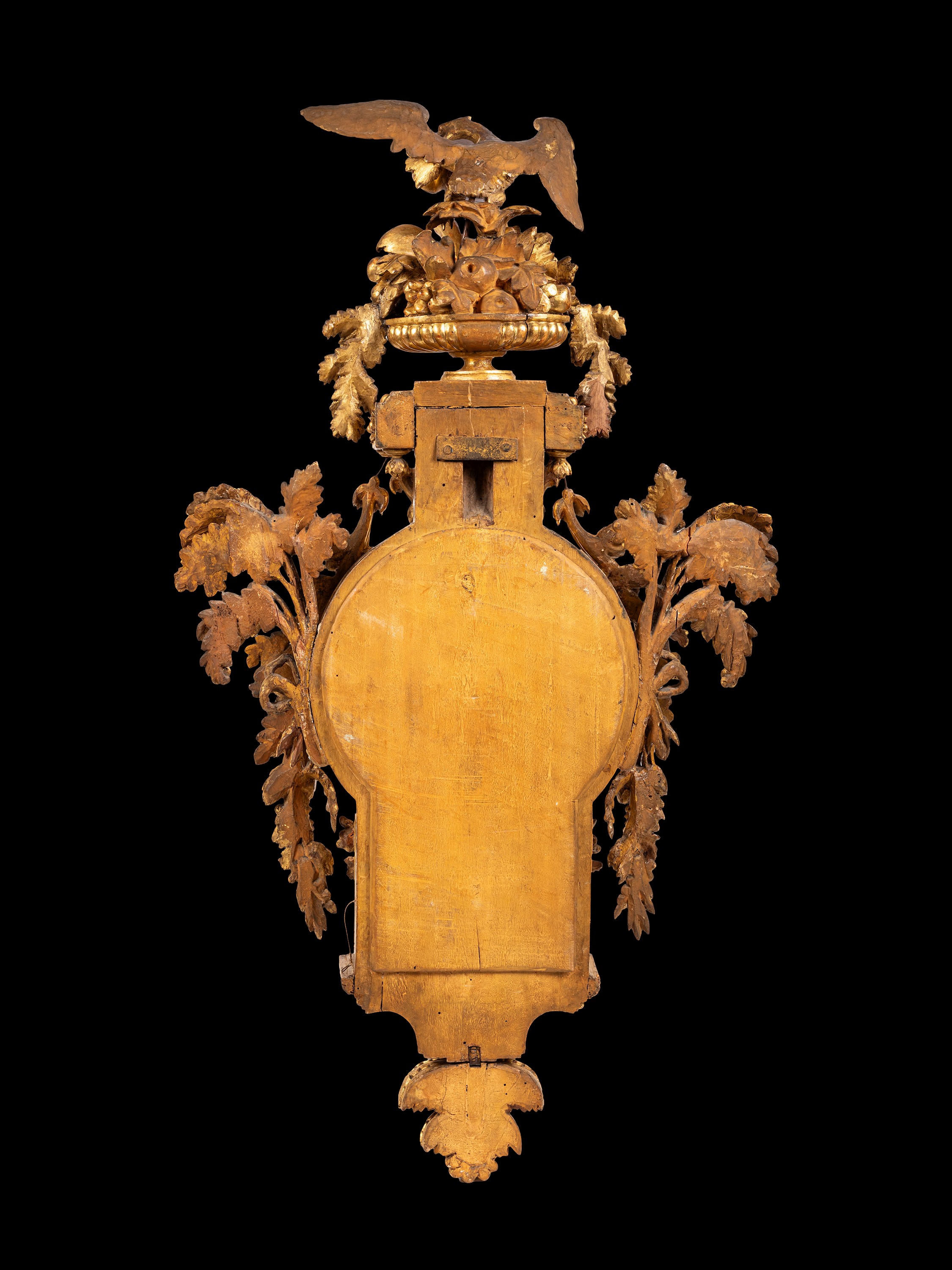 Francesco Bolgiè (attrib.), Orologio cartel, cassa in legno dorato a foglia, XVIII secolo