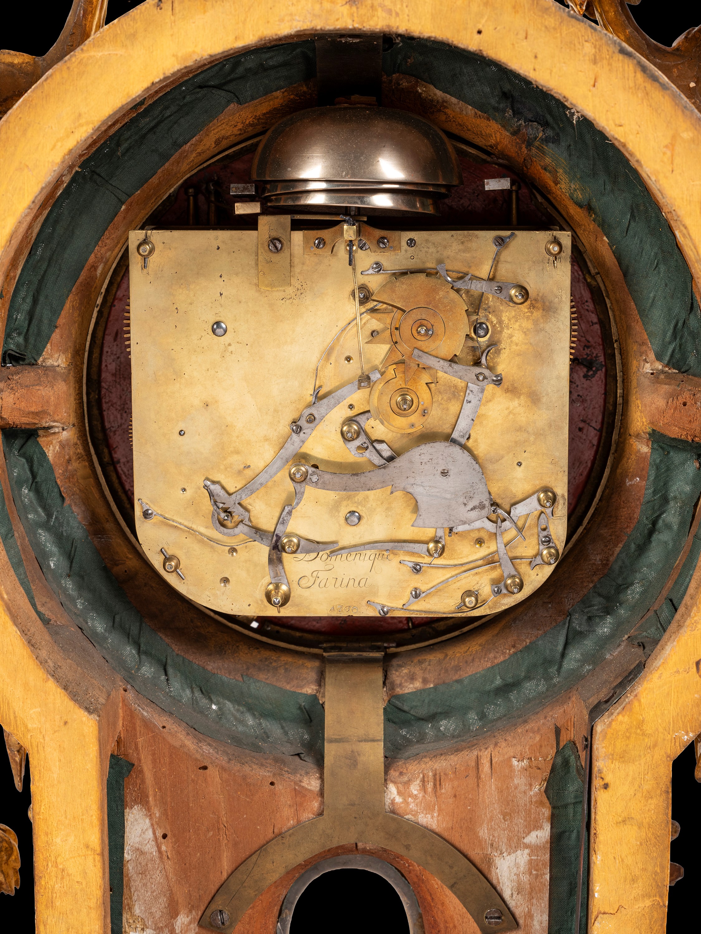 Francesco Bolgiè (attrib.), Orologio cartel, cassa in legno dorato a foglia, XVIII secolo