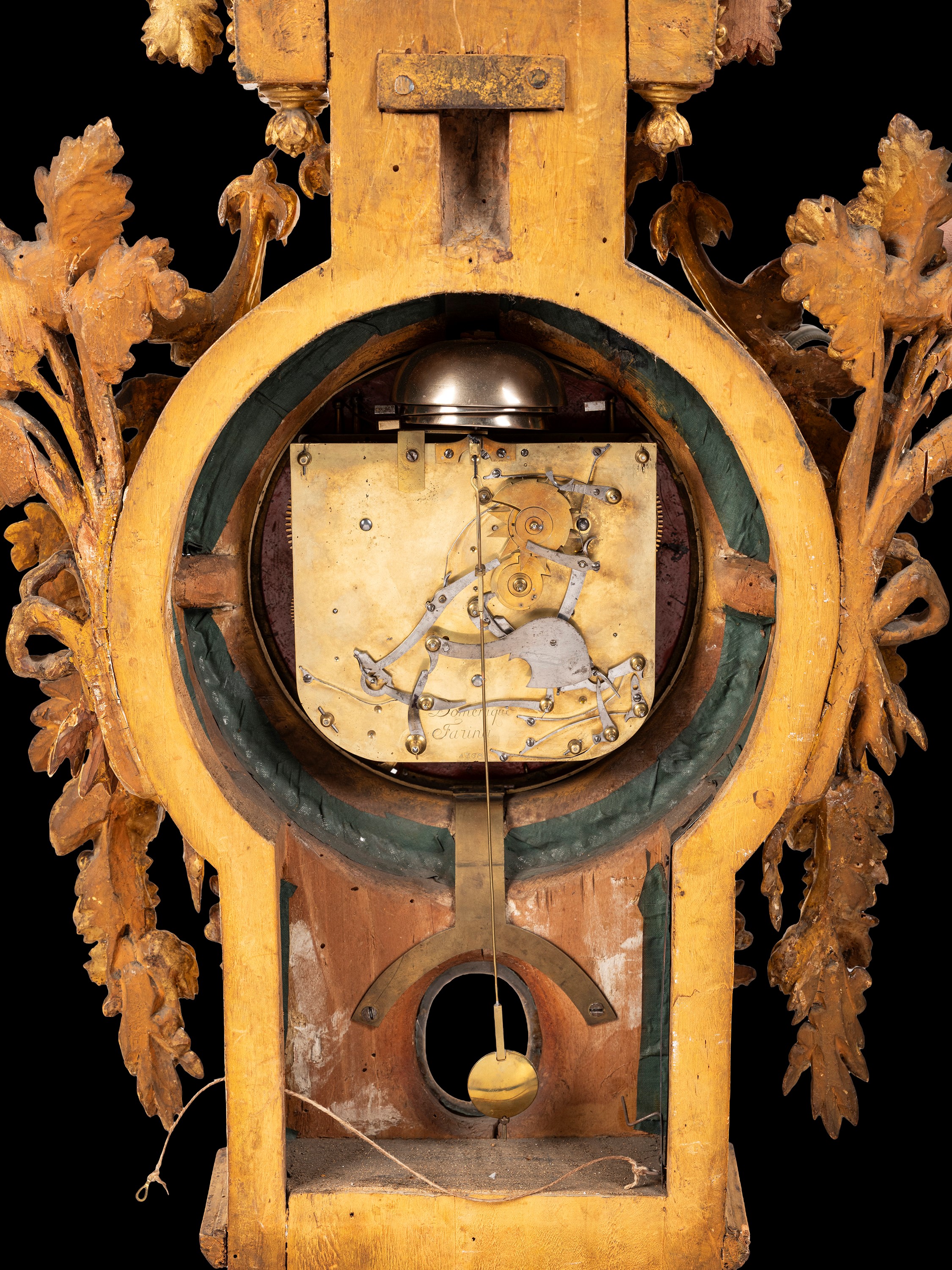Francesco Bolgiè (attrib.), Orologio cartel, cassa in legno dorato a foglia, XVIII secolo