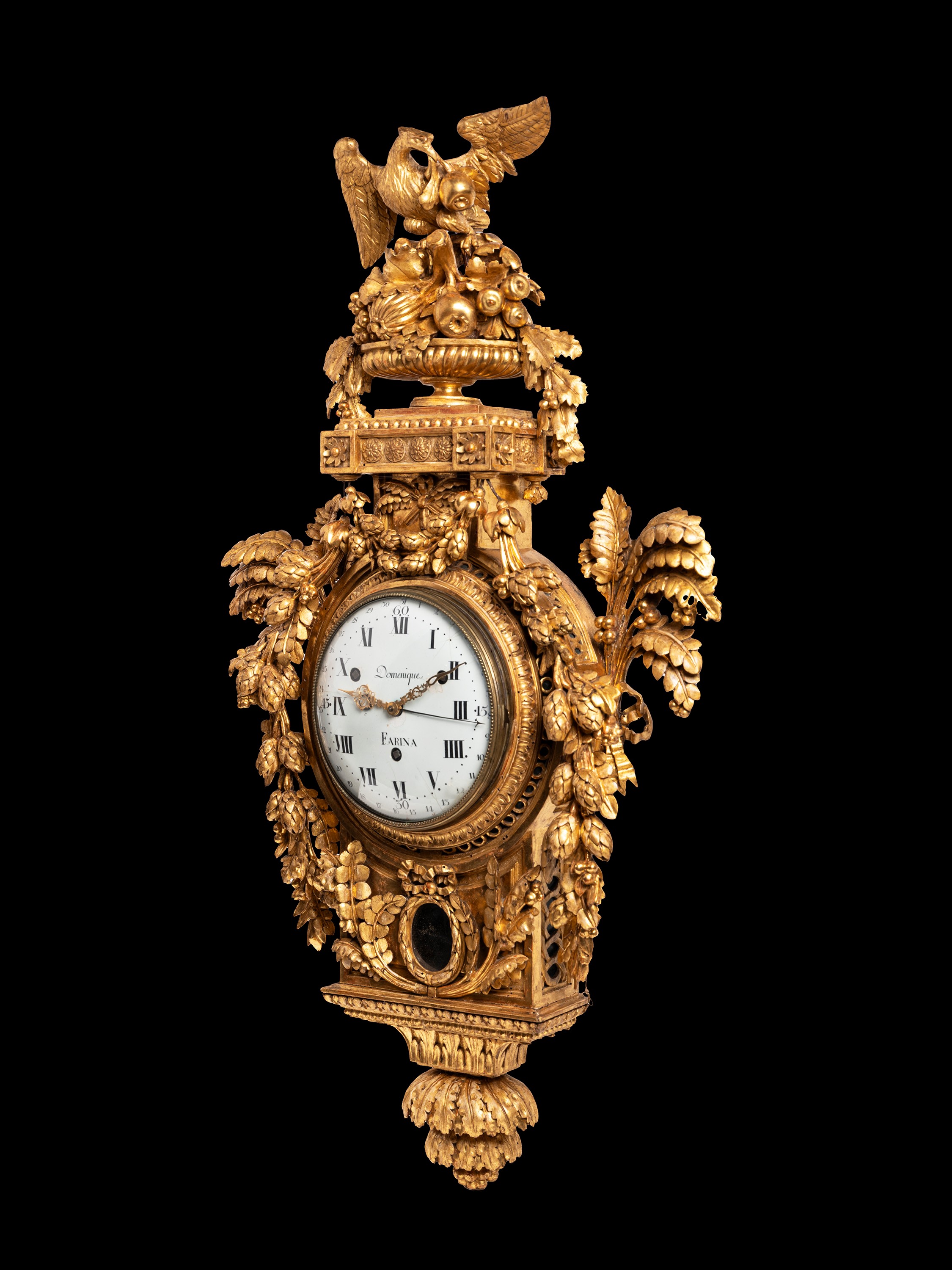Francesco Bolgiè (attrib.), Orologio cartel, cassa in legno dorato a foglia, XVIII secolo