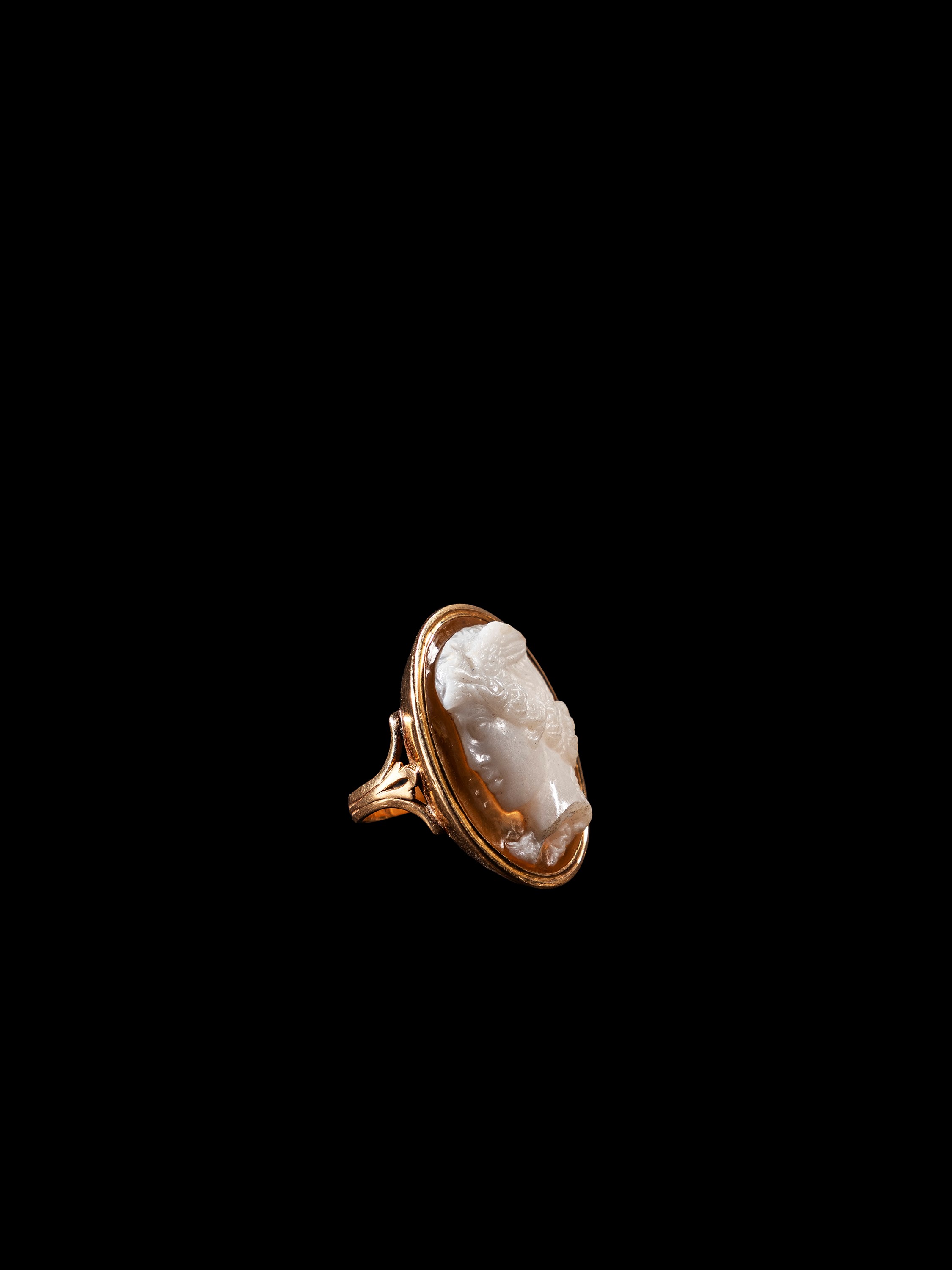 ANELLO IN AGATA E ORO