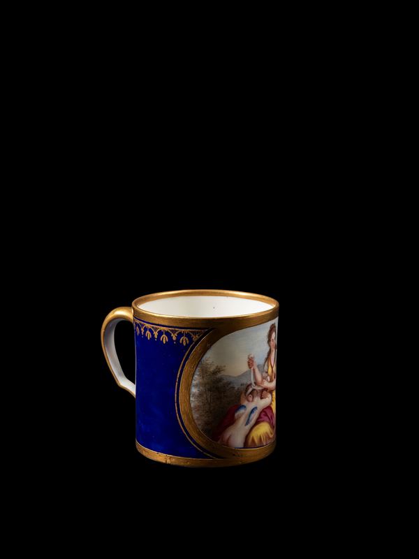 TAZZINA IN PORCELLANA