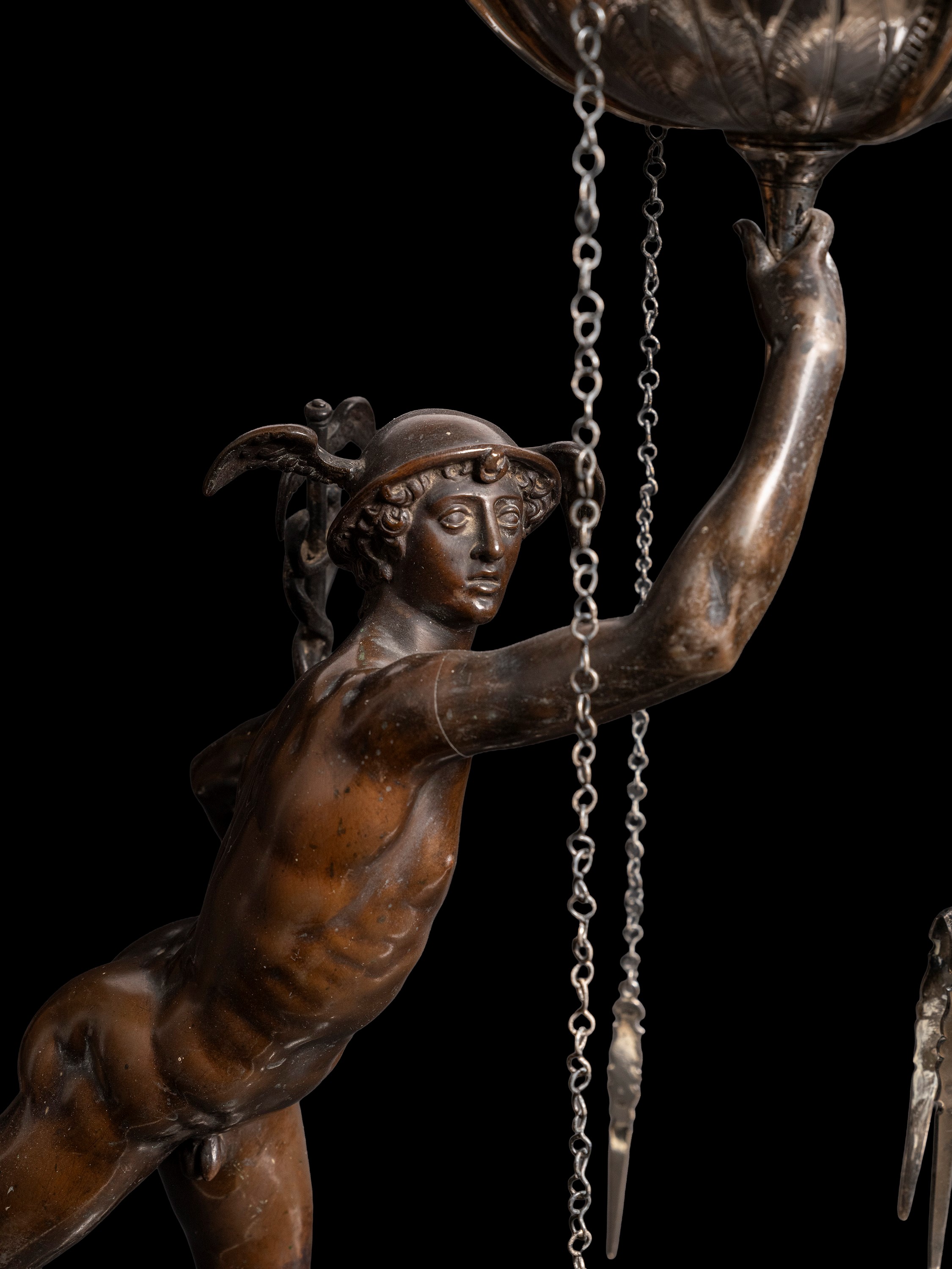 GRANDE LUCERNA IN BRONZO E ARGENTO