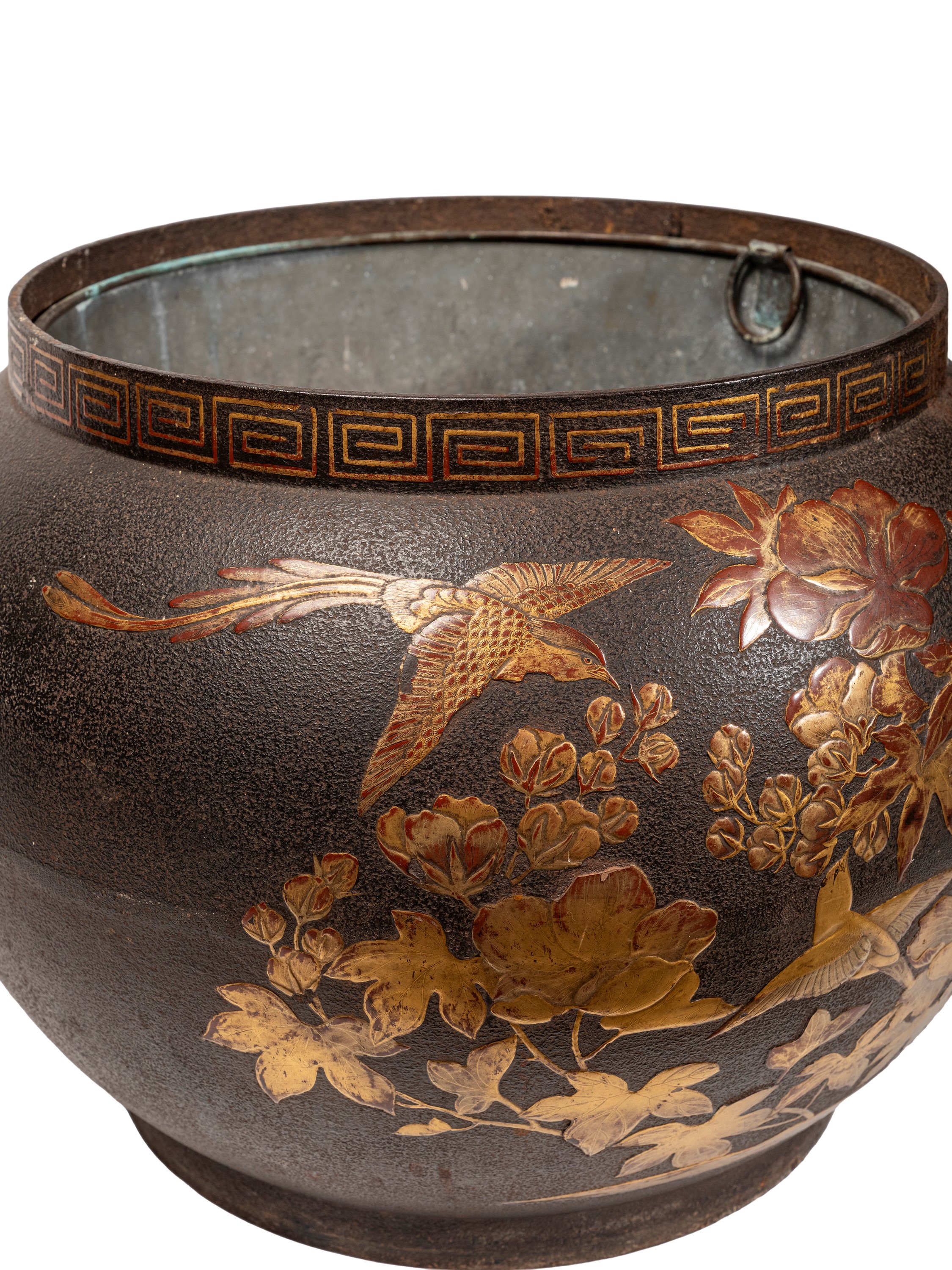 Giappone, cachepot in ghisa laccata (periodo Meiji, XIX secolo)