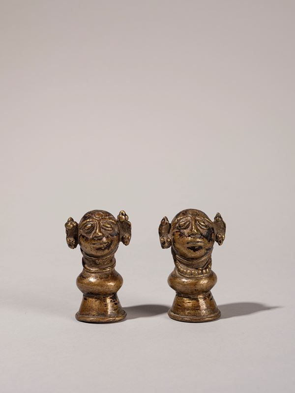 COPPIA DI BRONZI RAFFIGURANTI SHIVA E PARVATI