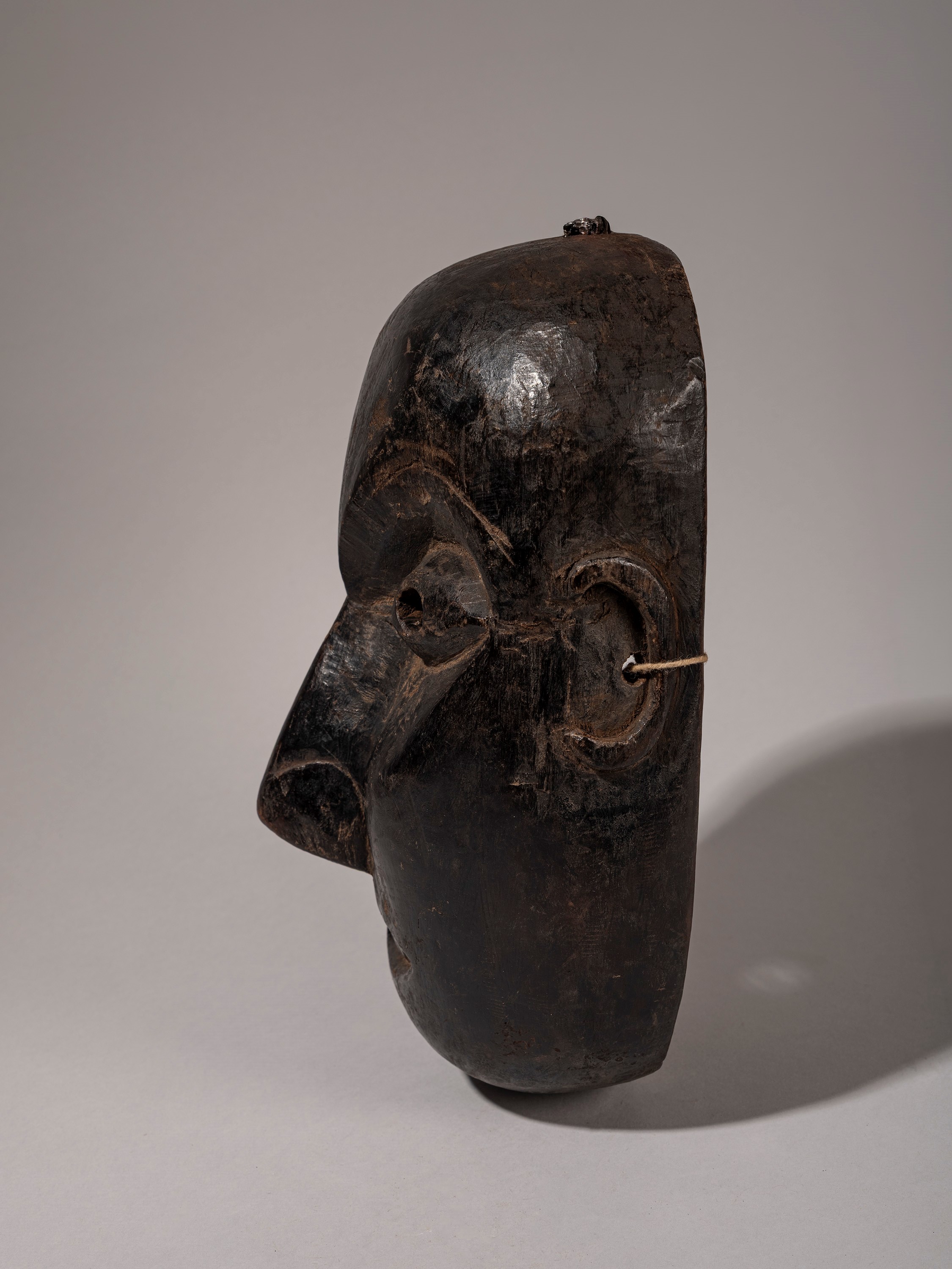 MASCHERA HIMALAYANA IN LEGNO