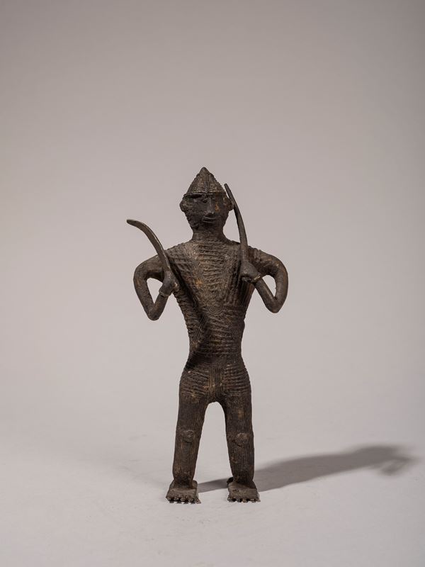 FIGURA IN BRONZO RAFFIGURANTE GUERRIERO KOND