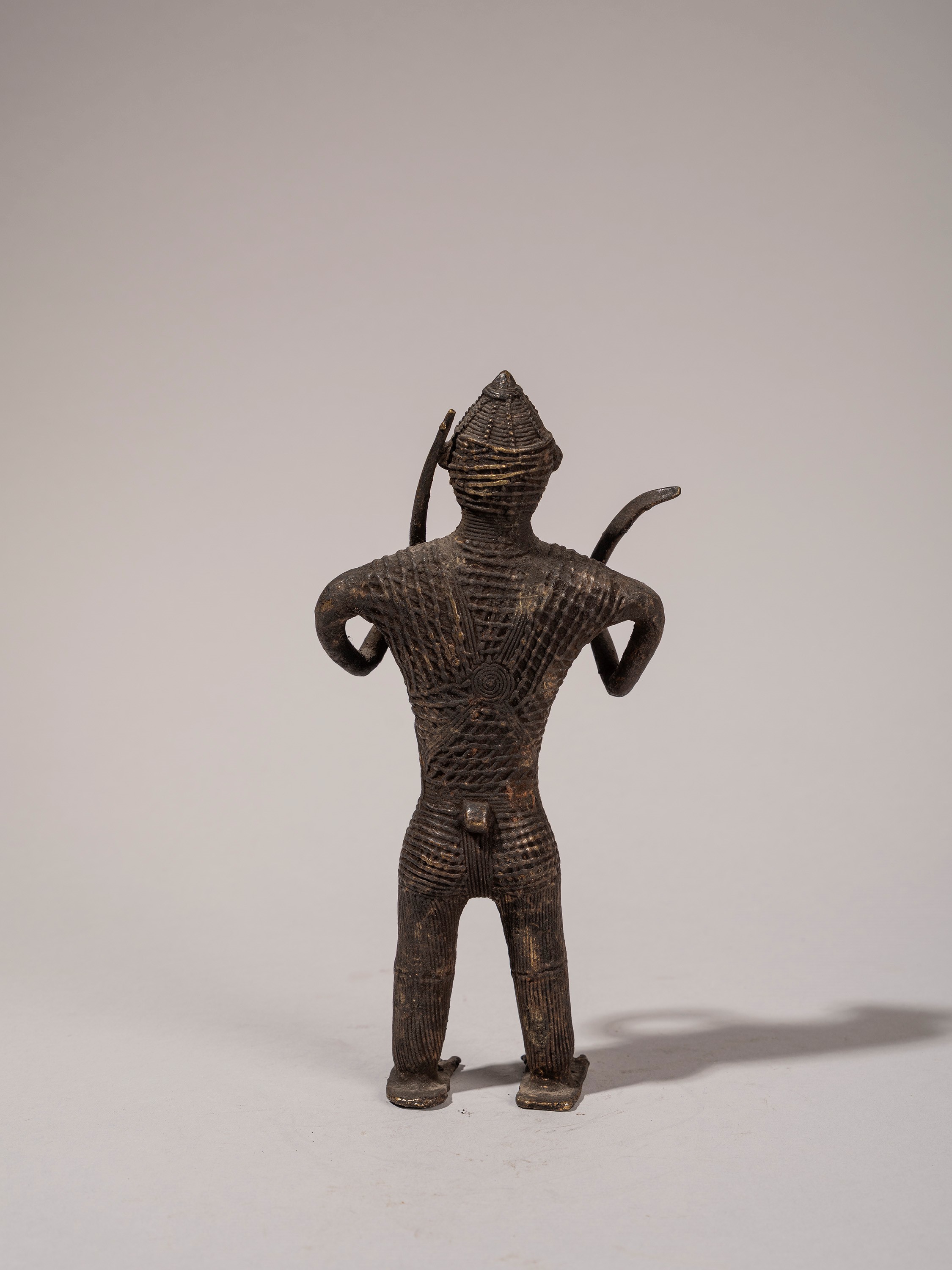 FIGURA IN BRONZO RAFFIGURANTE GUERRIERO KOND