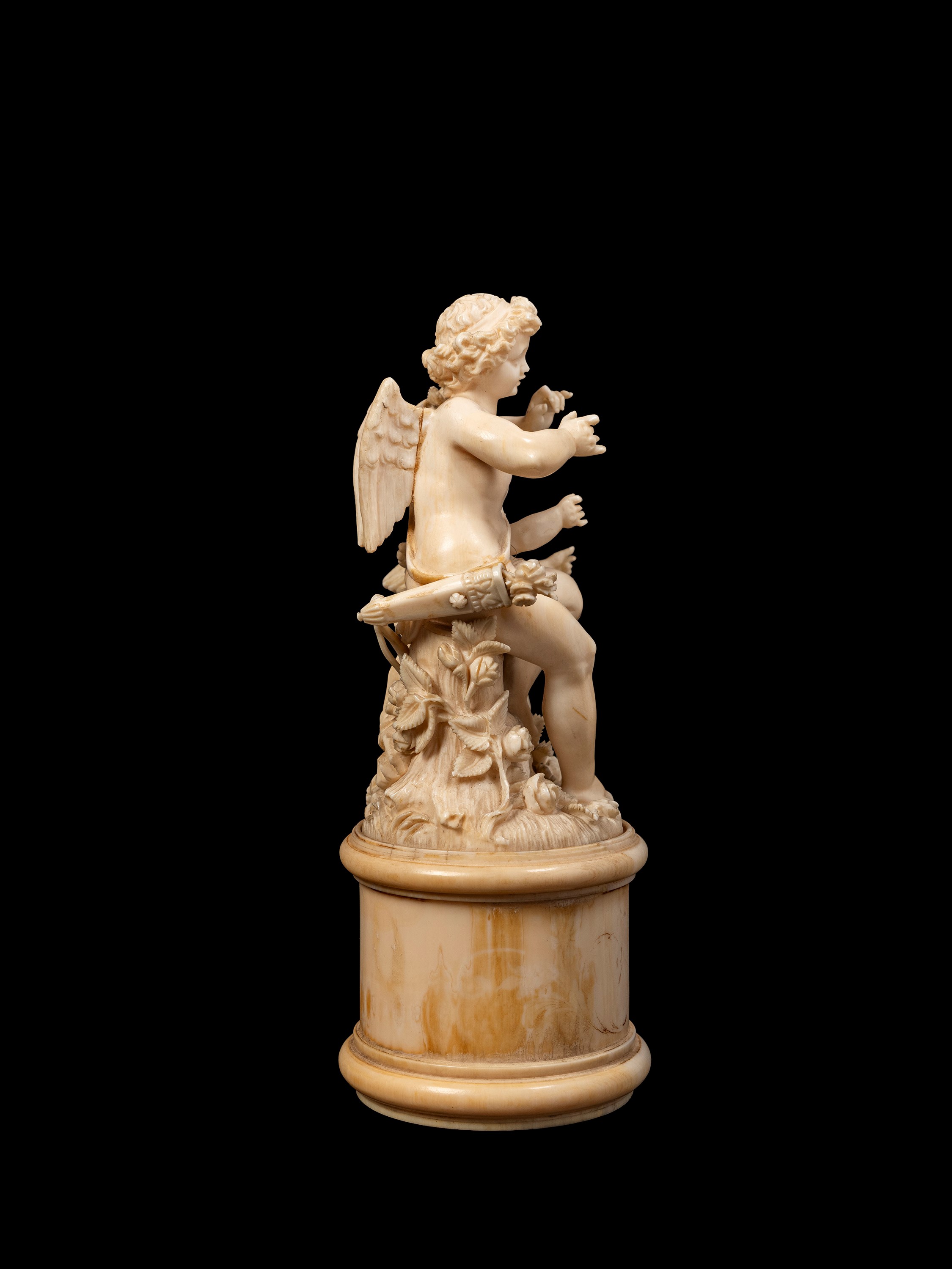 Scultura in avorio raffigurante Eros e Anteros, Francia, seconda metà del XVIII secolo