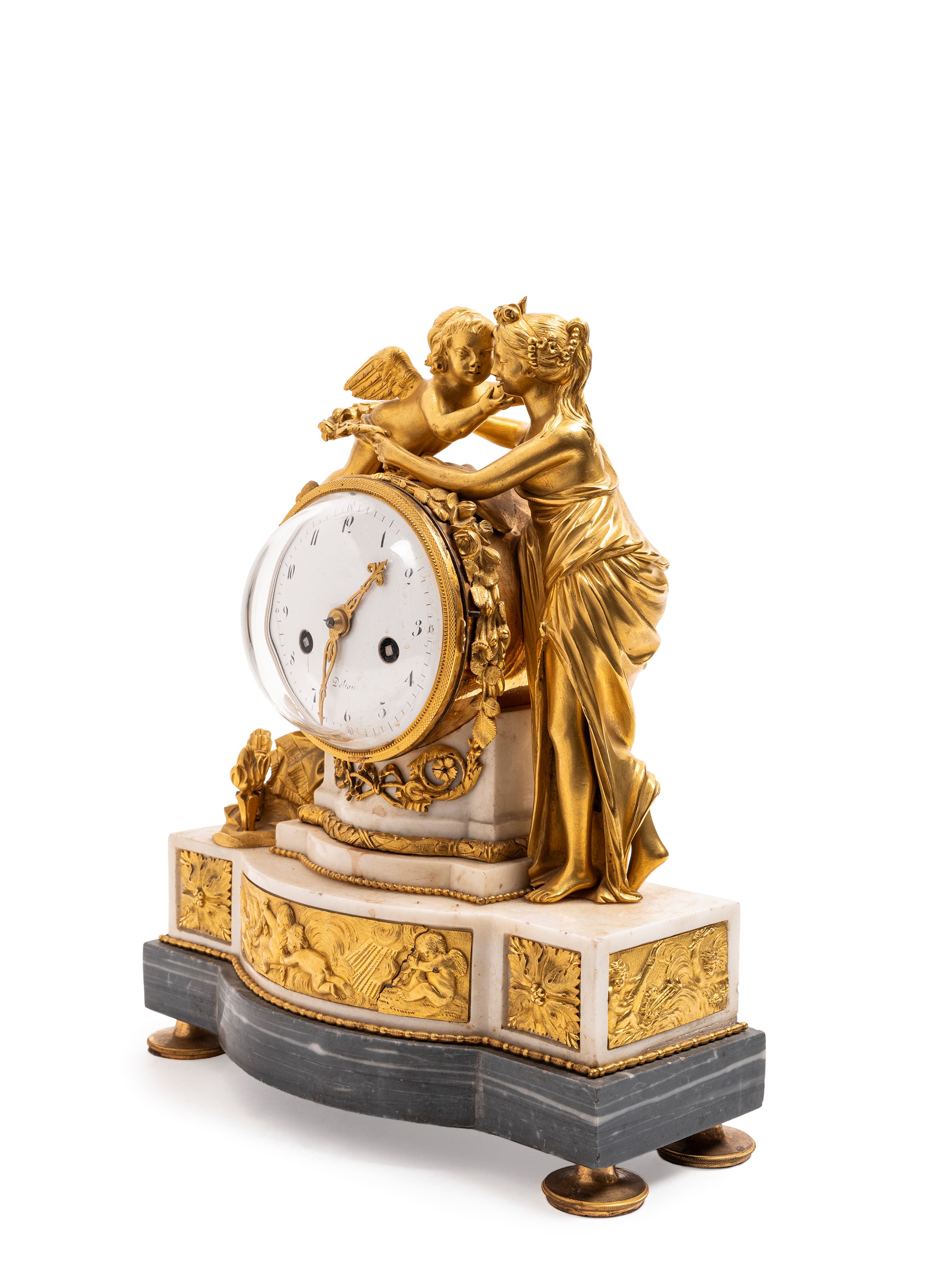 Pendola figurativa, Venere che abbraccia Cupido, bronzo dorato al mercurio con base in marmo, mec...