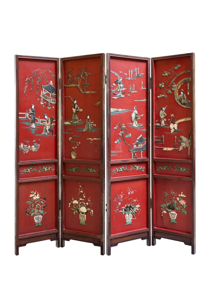 Paravento in legno laccato con pietre dure, Cina (inizio XX secolo)