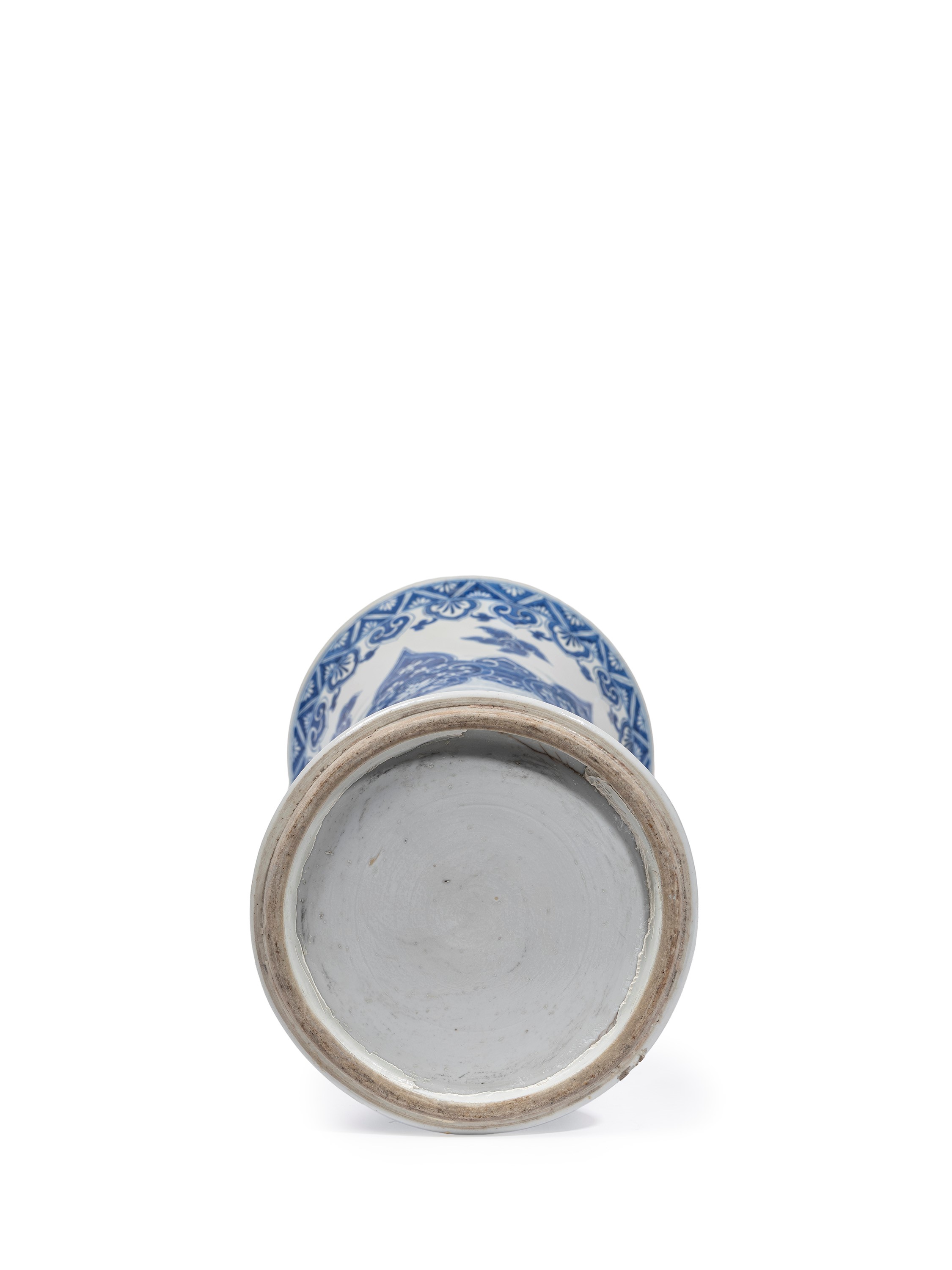 Cina, dinastia Qing (Kangxi), Grande vaso in porcellana bianca e blu