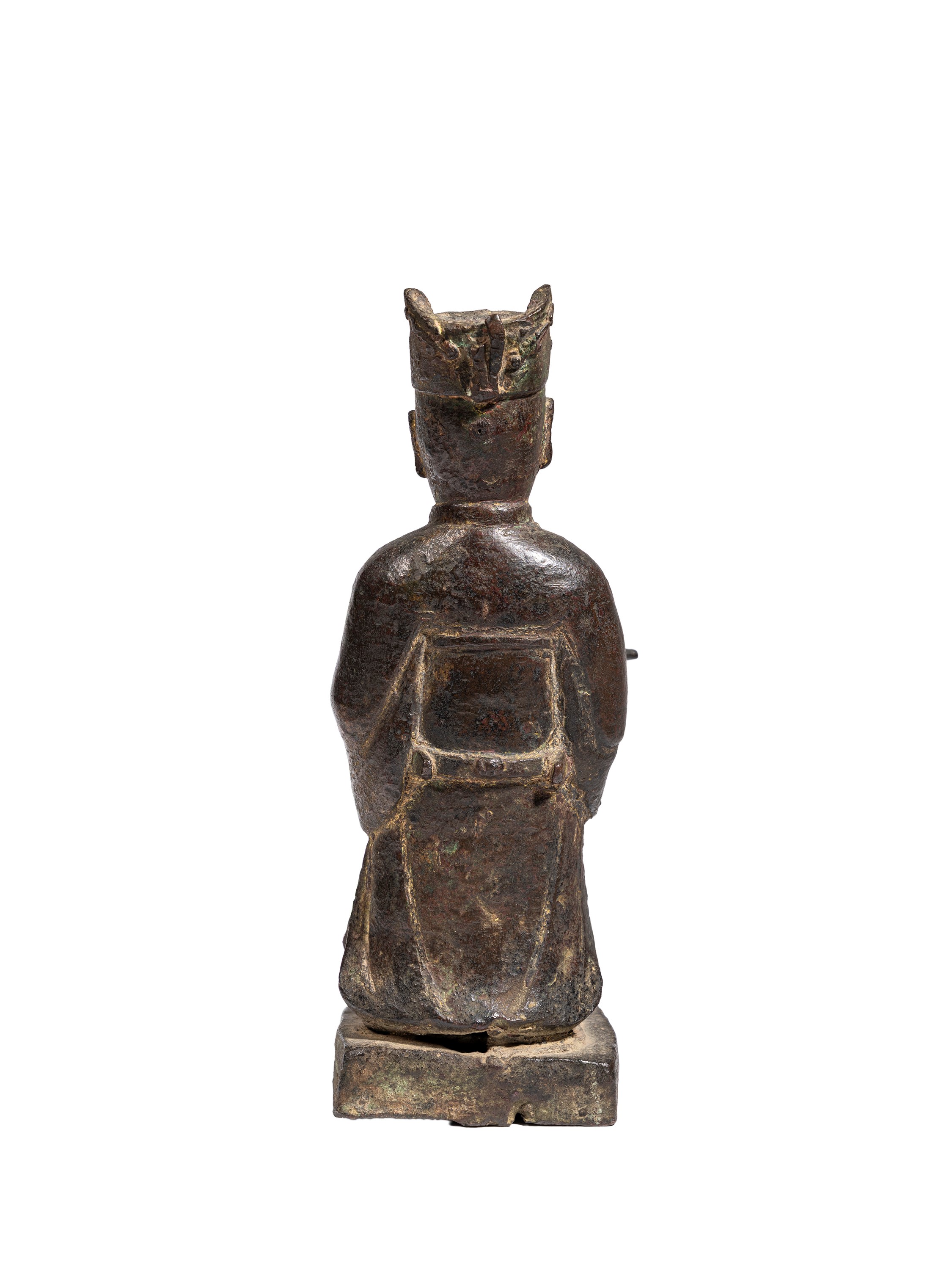 Cina, dinastia Ming (1368-1644), Figura maschile in bronzo con rotolo