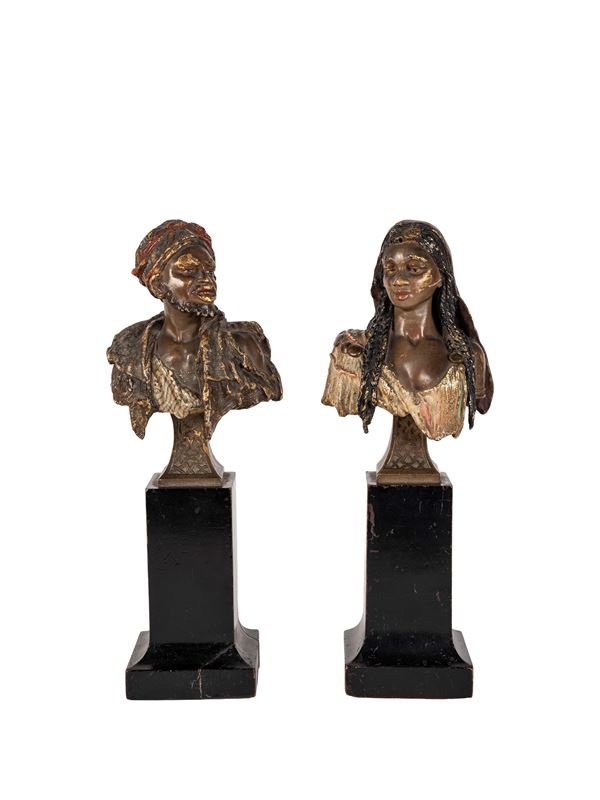 DUE BUSTI IN BRONZO ORIENTALISTI