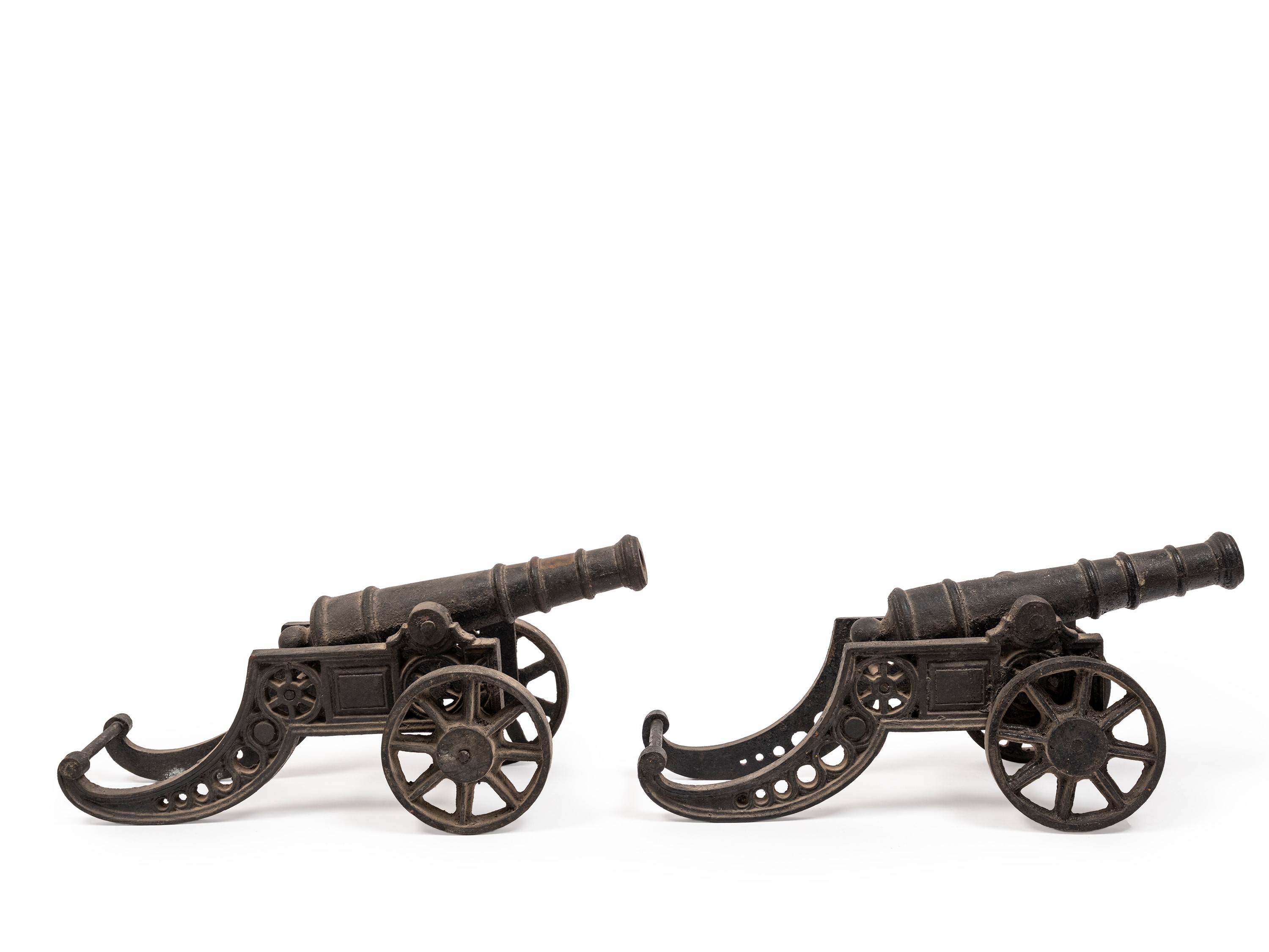 Coppia di cannoni ornamentali vittoriani, XIX secolo