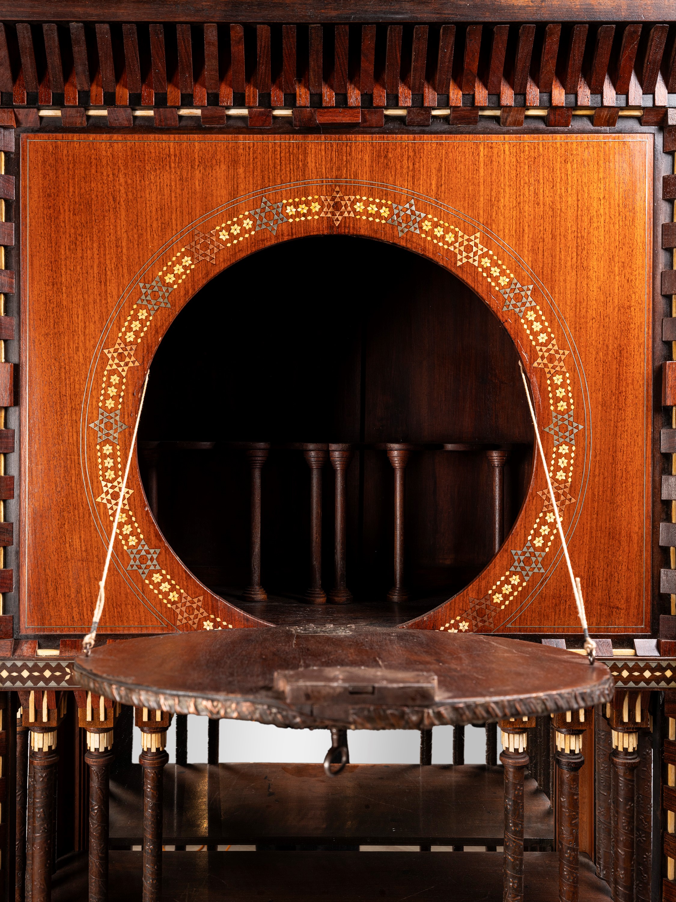 Carlo Bugatti - Mobile Libreria