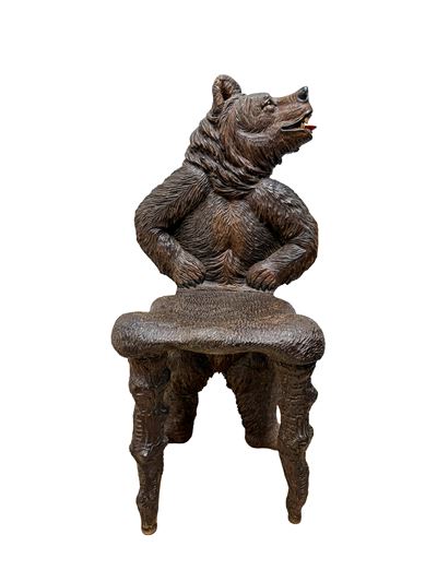 Sedia da corridoio, decorata con figura di orso e imitazione della corteccia, Fine XIX / inizio X...