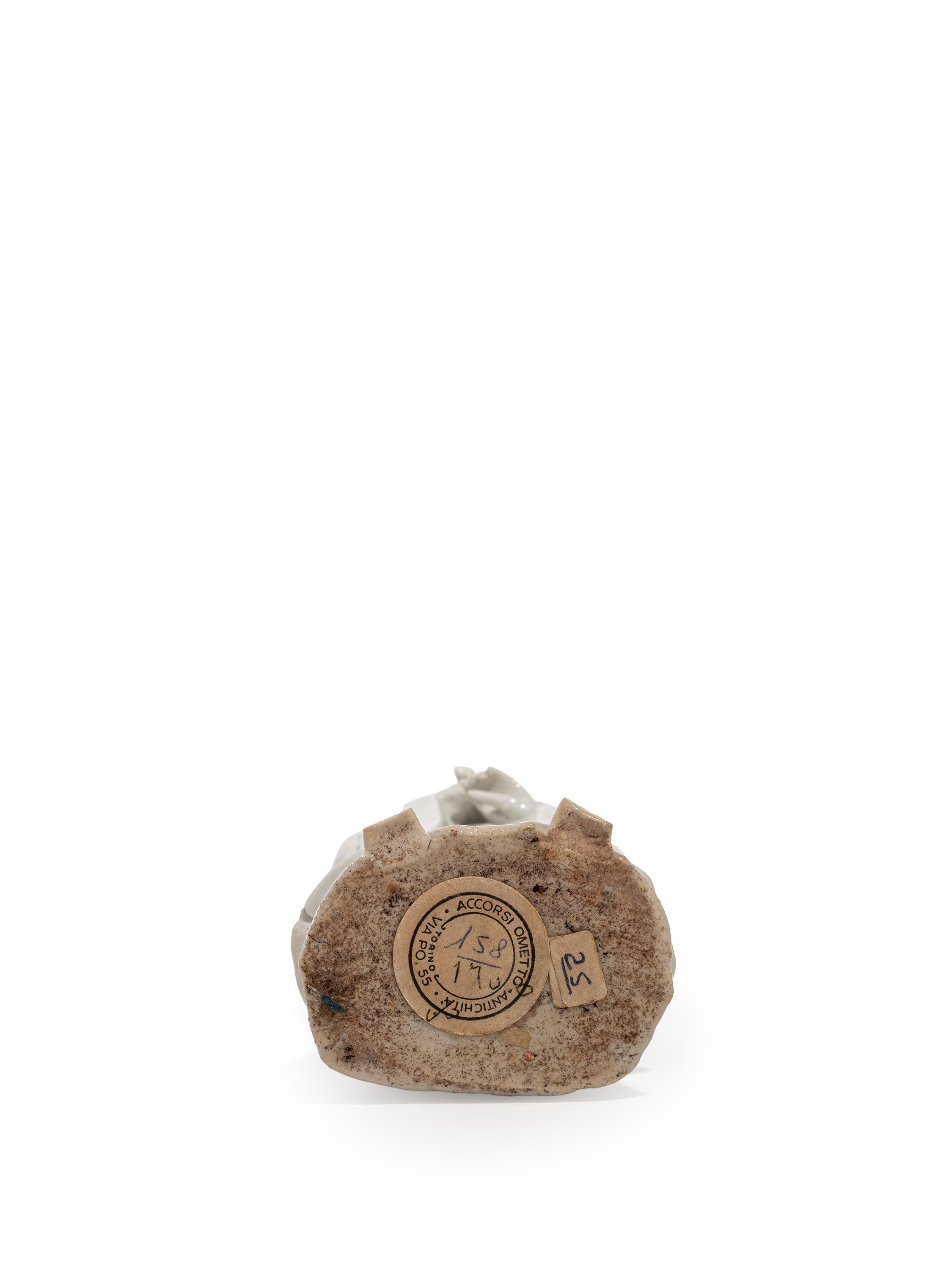 FIGURA IN PORCELLANA BLANC DE CHINE