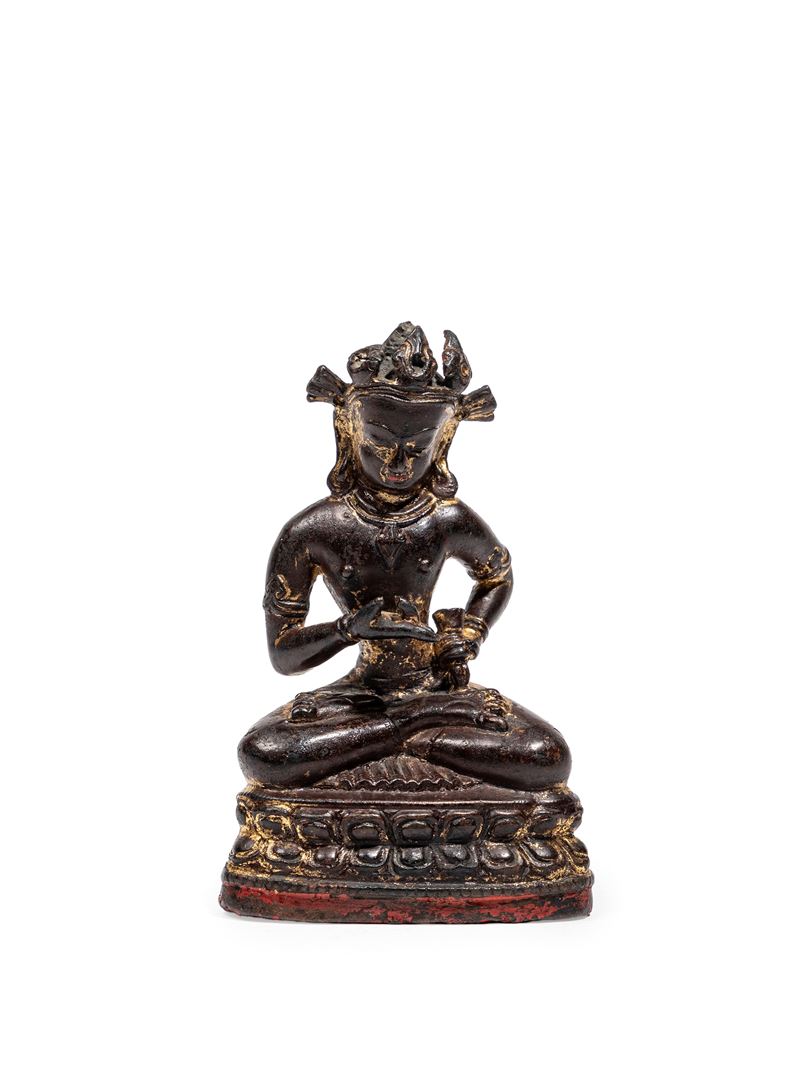 Figura in bronzo dorato, Vajrasattva in padmasana (Nepal, XVI/XVII secolo)