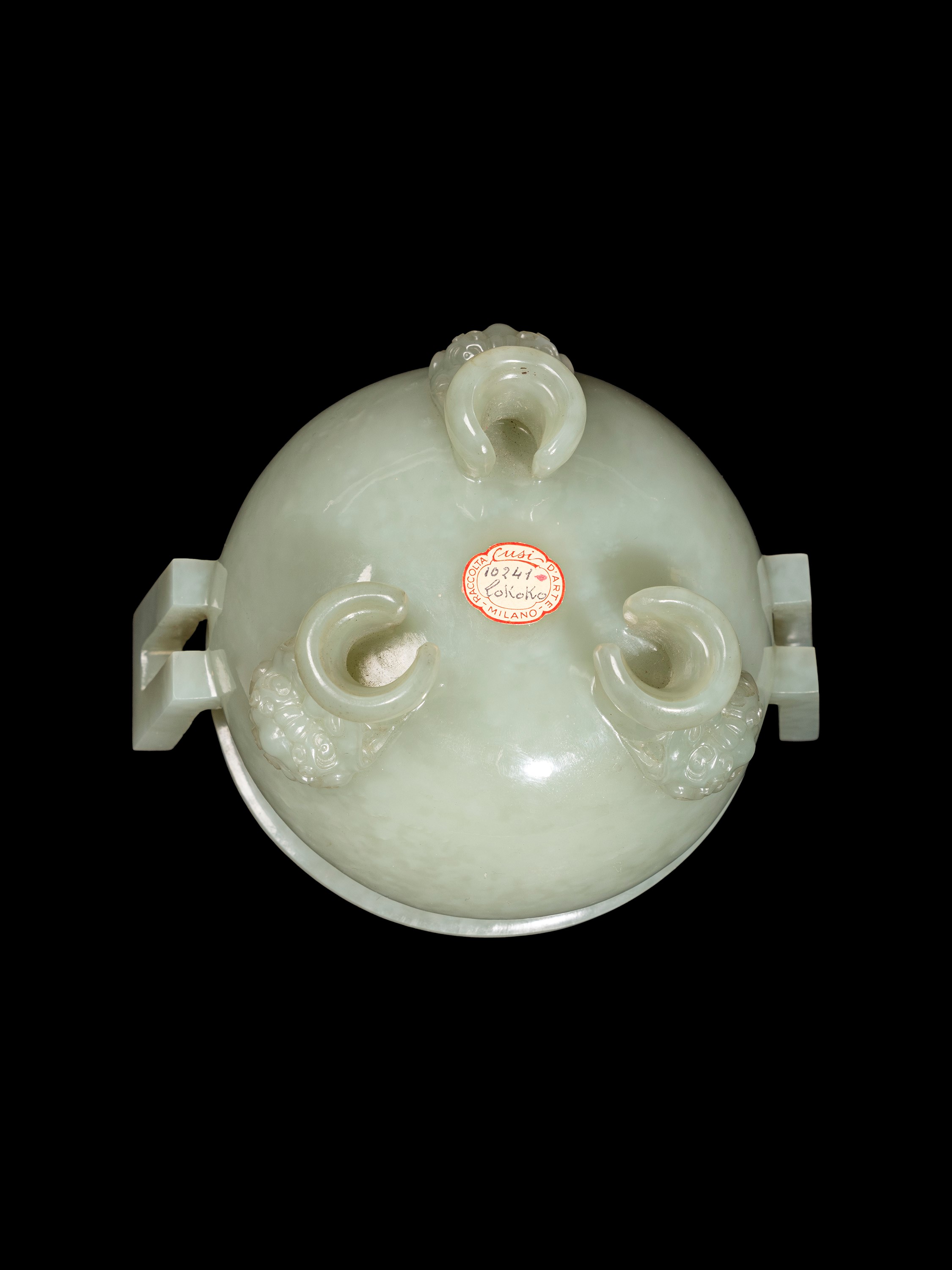 INCENSIERE TRIPODE IN GIADA CELADON