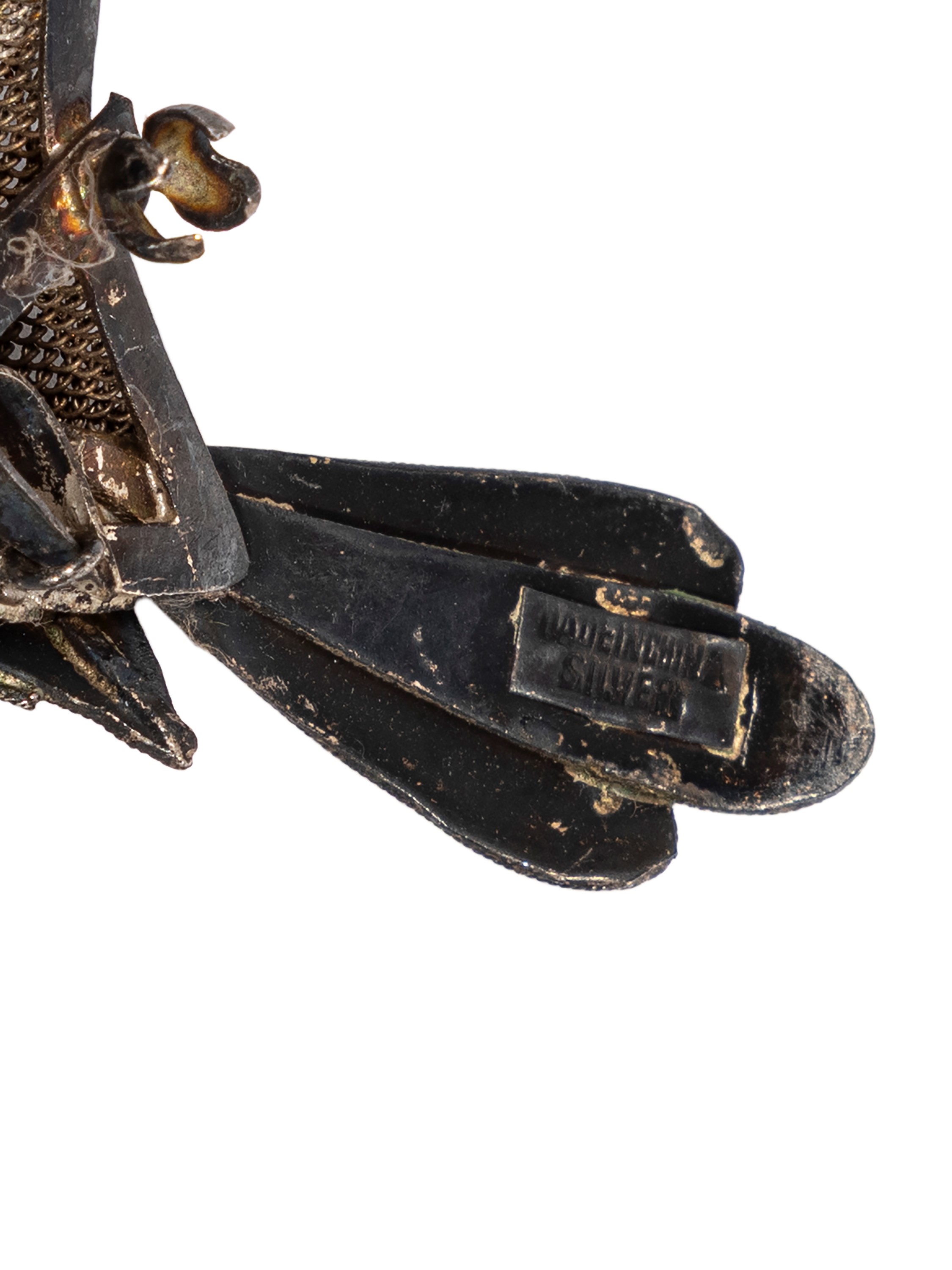 Quattro bracciali e due spille, argento con turchesi e giadeite, Cina (prima metà XX secolo)