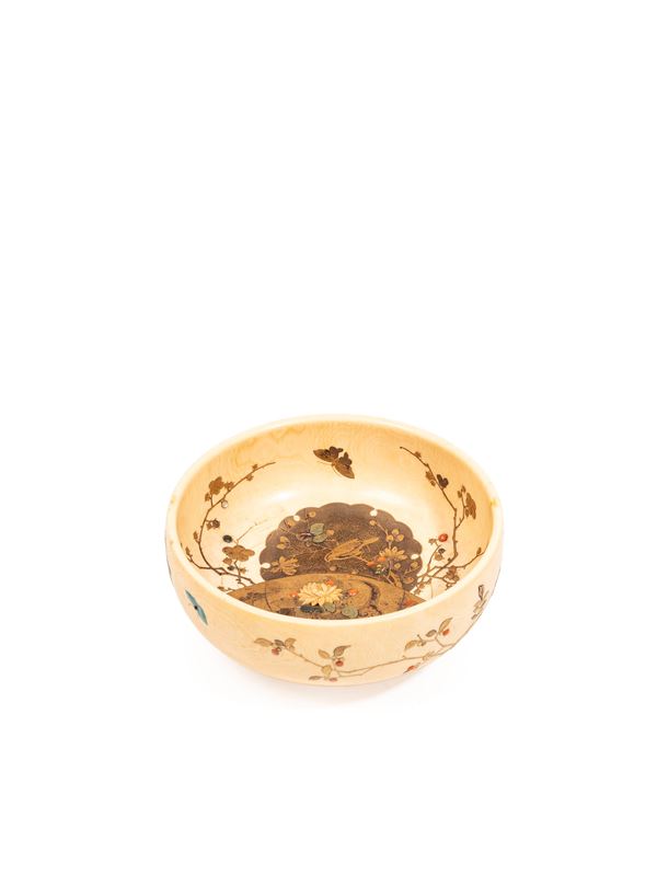 ☼AN IVORY SHIBAYAMA BOWL  