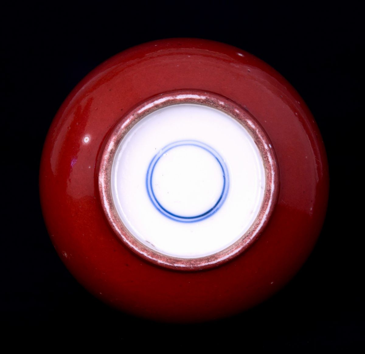 VASO A FORMA DI BOTTIGLIA IN PORCELLANA MONOCROMA ROSSO RAME