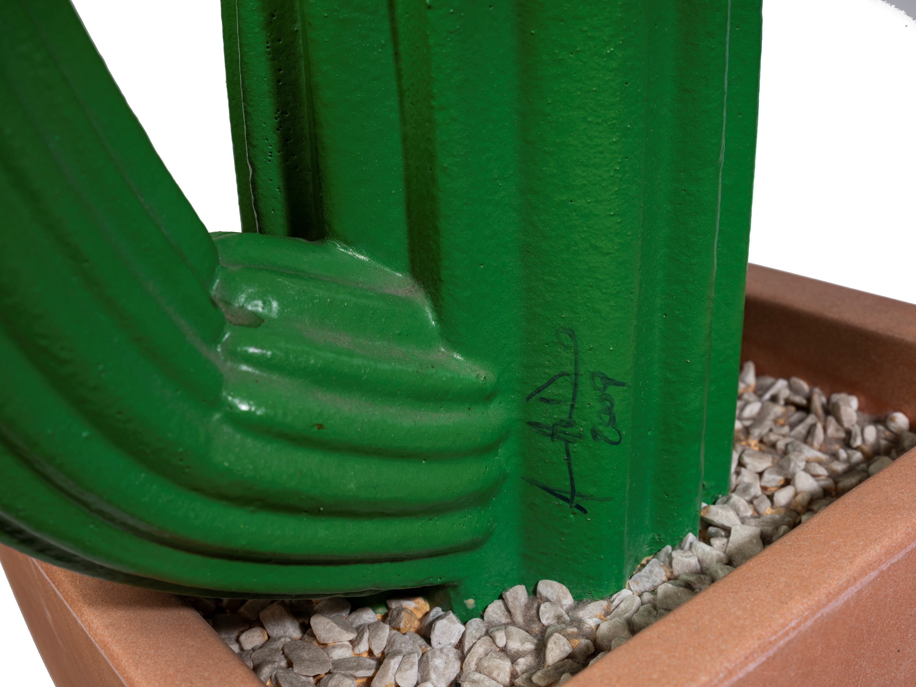 Scultura Cactus in poliuretano espanso verniciato, 2009